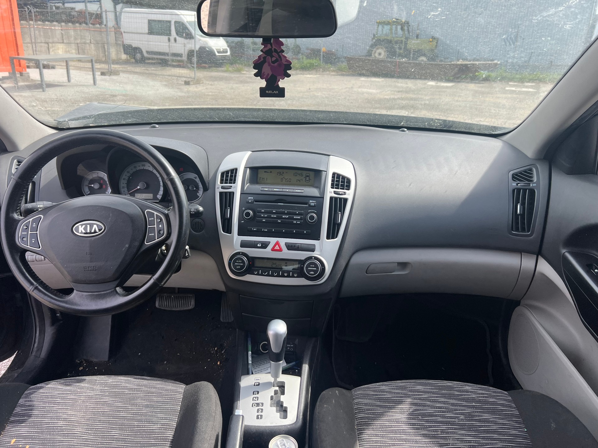 KIA Cee'd Sporty Wagon 1.6 16V Style Automatic-image-10
