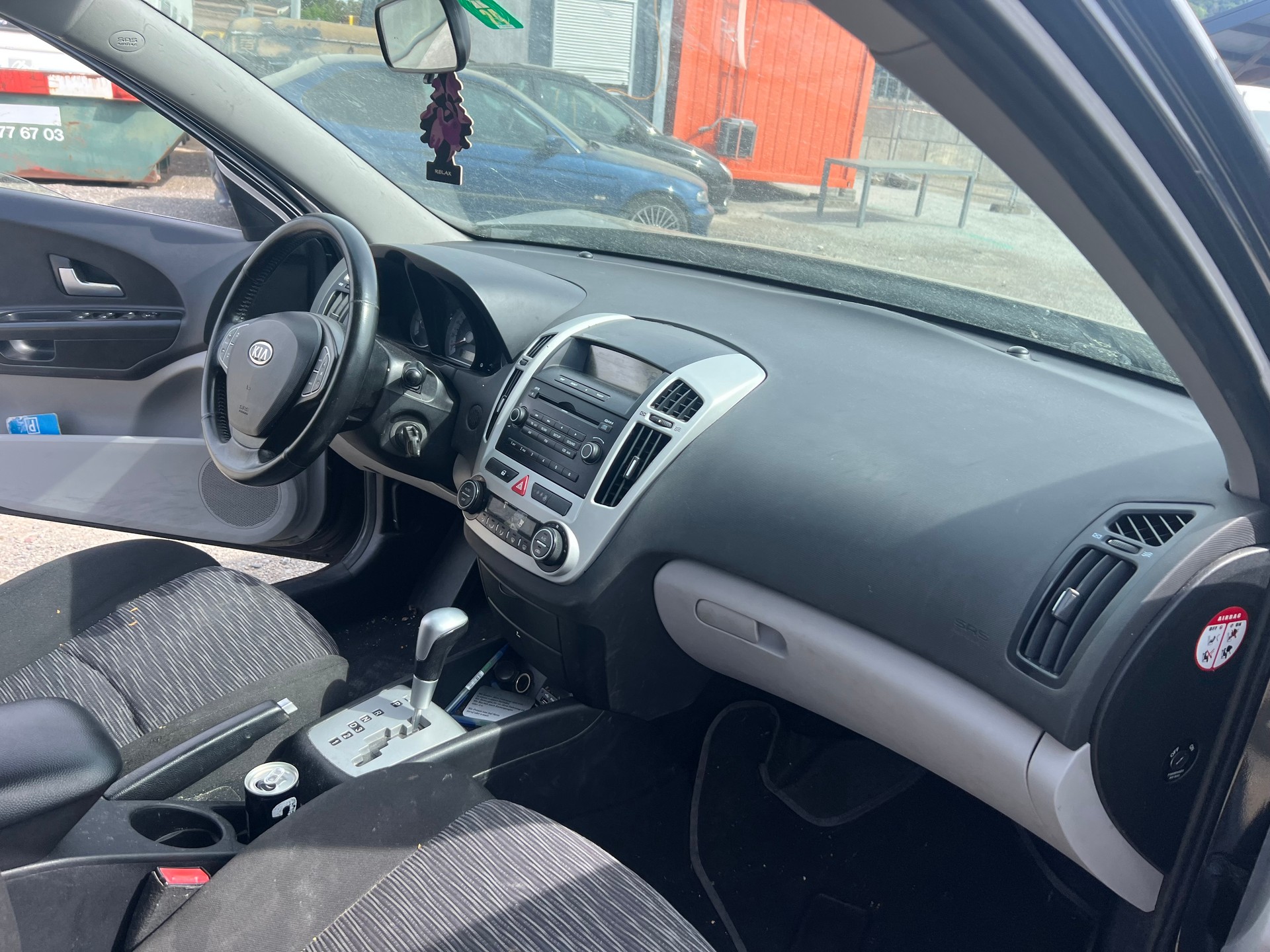 KIA Cee'd Sporty Wagon 1.6 16V Style Automatic-image-11