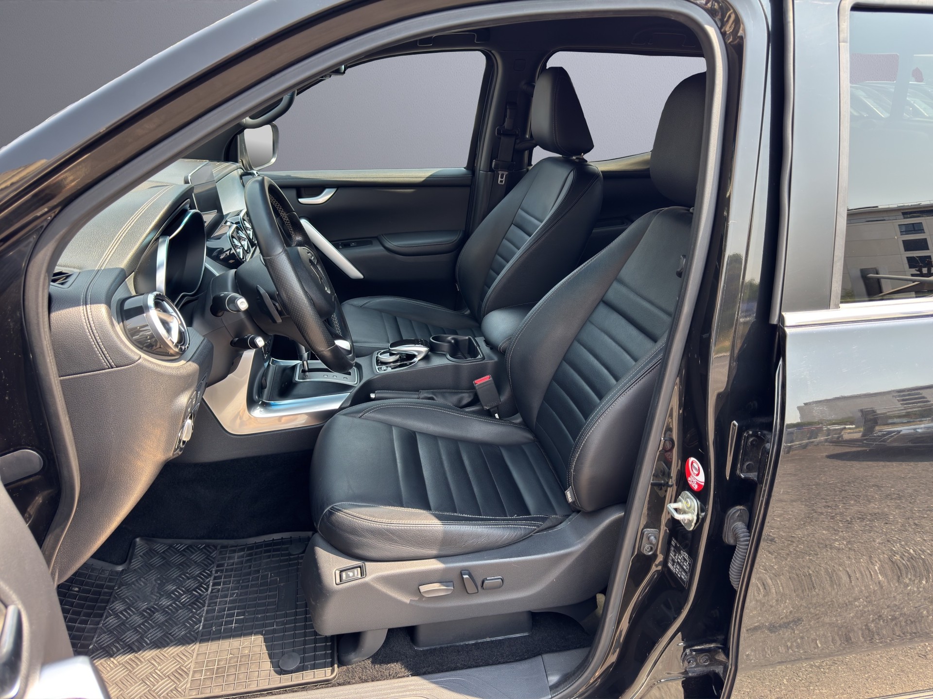 MERCEDES-BENZ X 350 d 4MATIC Power A Doppel Cab.-image-9