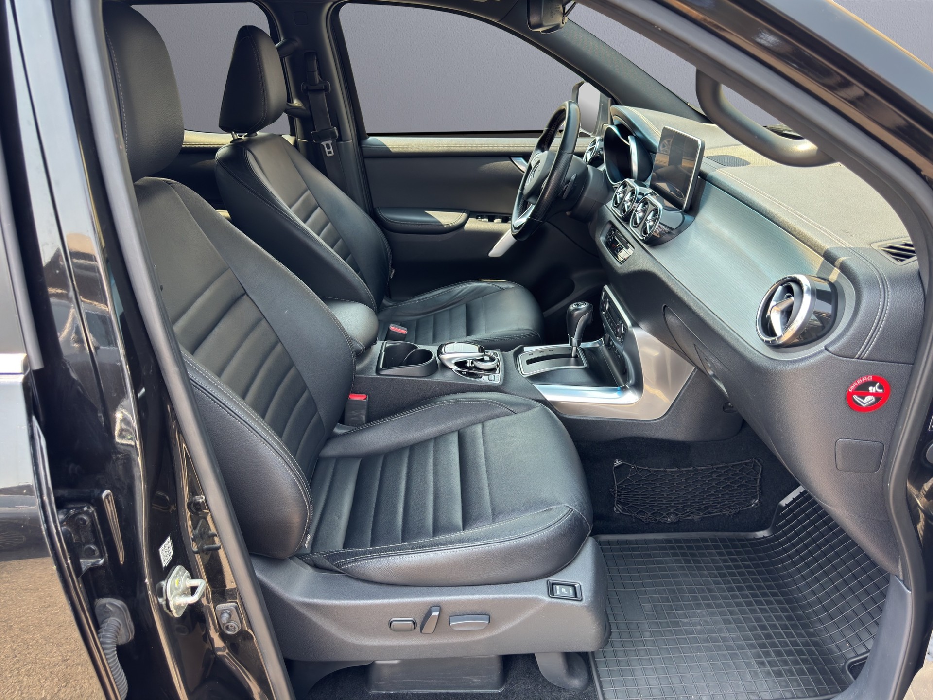 MERCEDES-BENZ X 350 d 4MATIC Power A Doppel Cab.-image-14