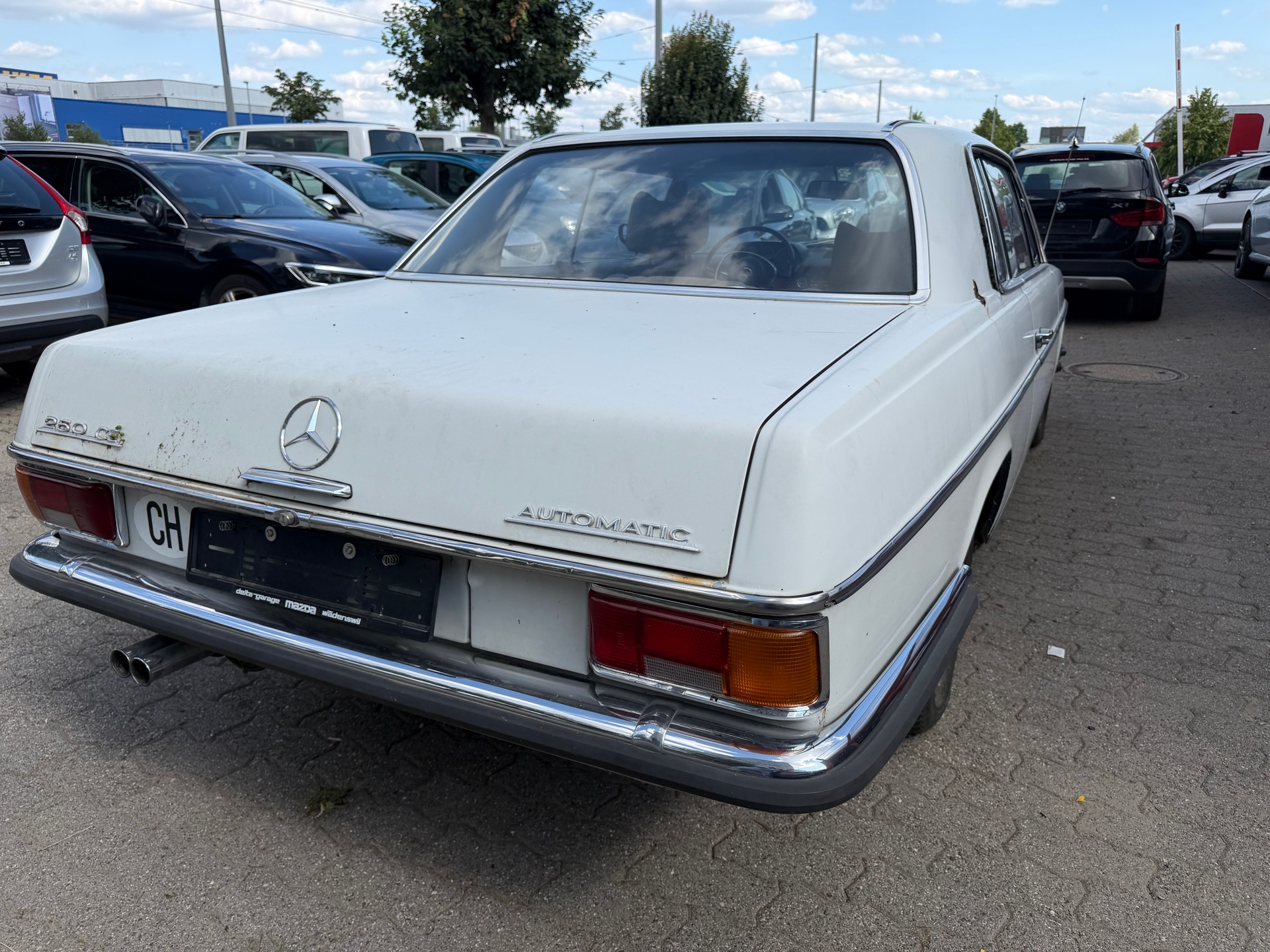 MERCEDES-BENZ 250 CE-image-6