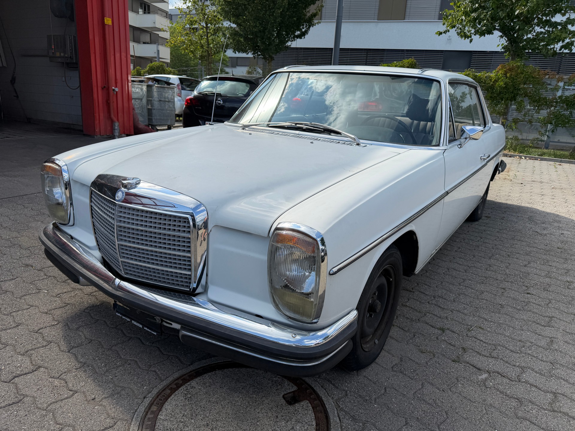 MERCEDES-BENZ 250 CE