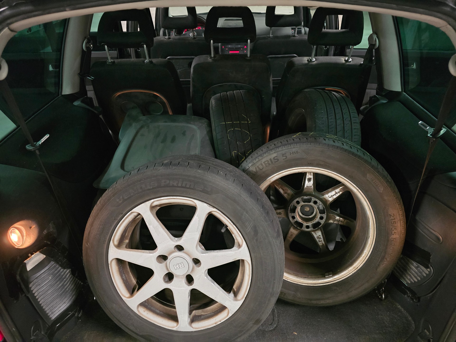 SEAT Alhambra 1.9 TDI Sport 4x4-image-11