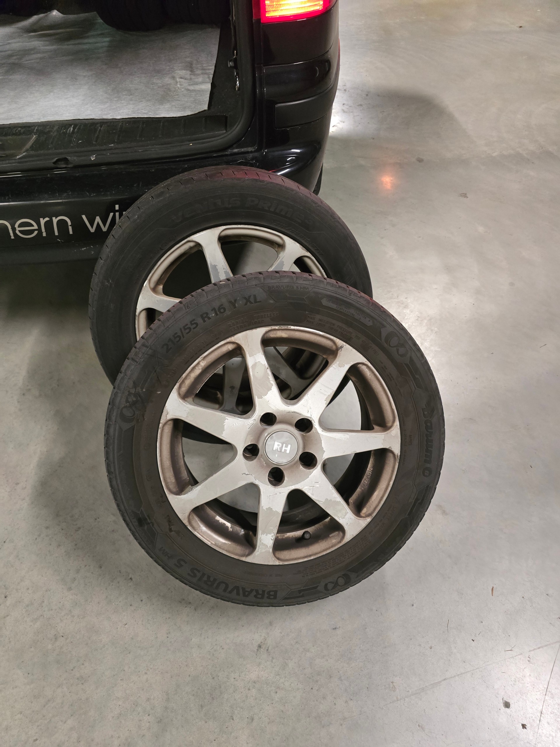 SEAT Alhambra 1.9 TDI Sport 4x4-image-10