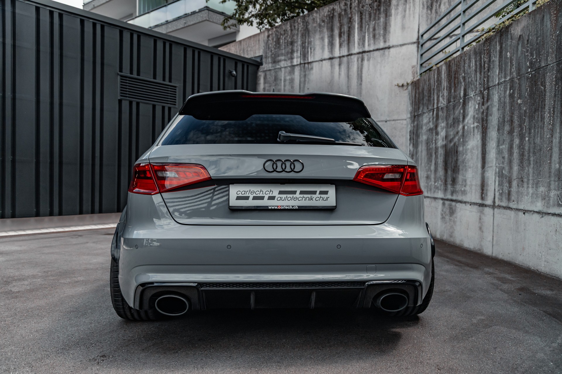 AUDI RS3 Widebody 2.5 TSI quattro S-tronic-image-19