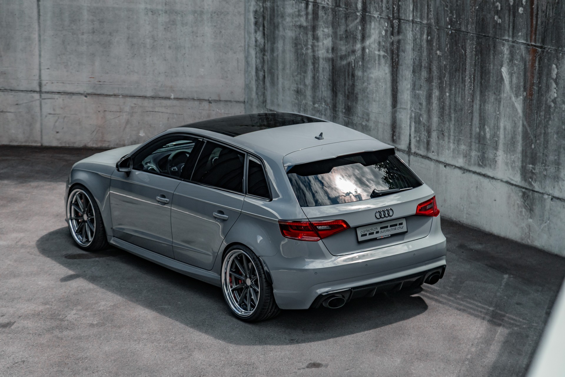 AUDI RS3 Widebody 2.5 TSI quattro S-tronic-image-22