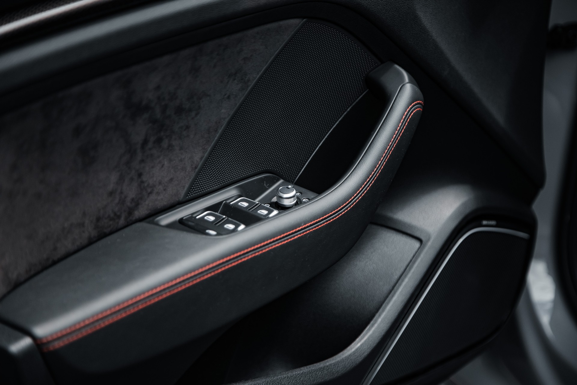 AUDI RS3 Widebody 2.5 TSI quattro S-tronic-image-13