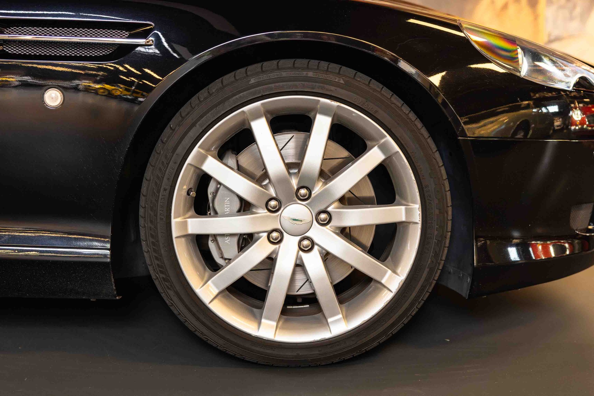 ASTON MARTIN DB9 Touchtronic 2-image-10