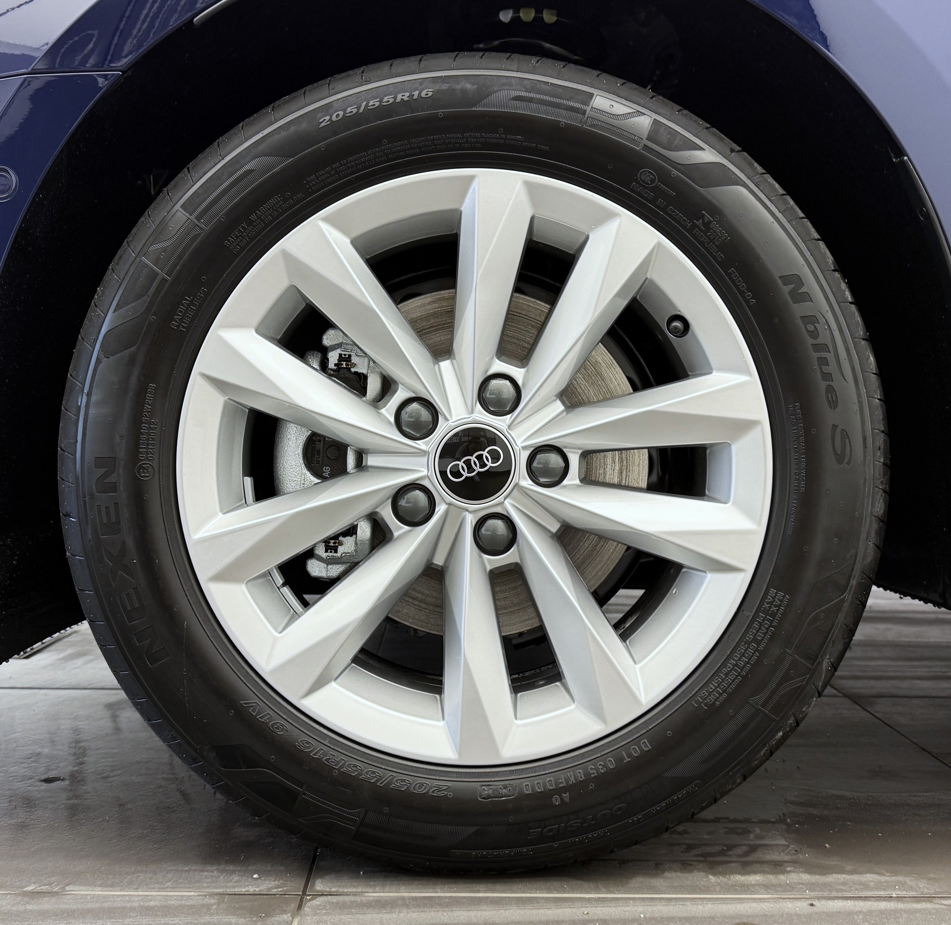 AUDI A3 Sportback TFSI 110 kW Attraction S tronic-image-2
