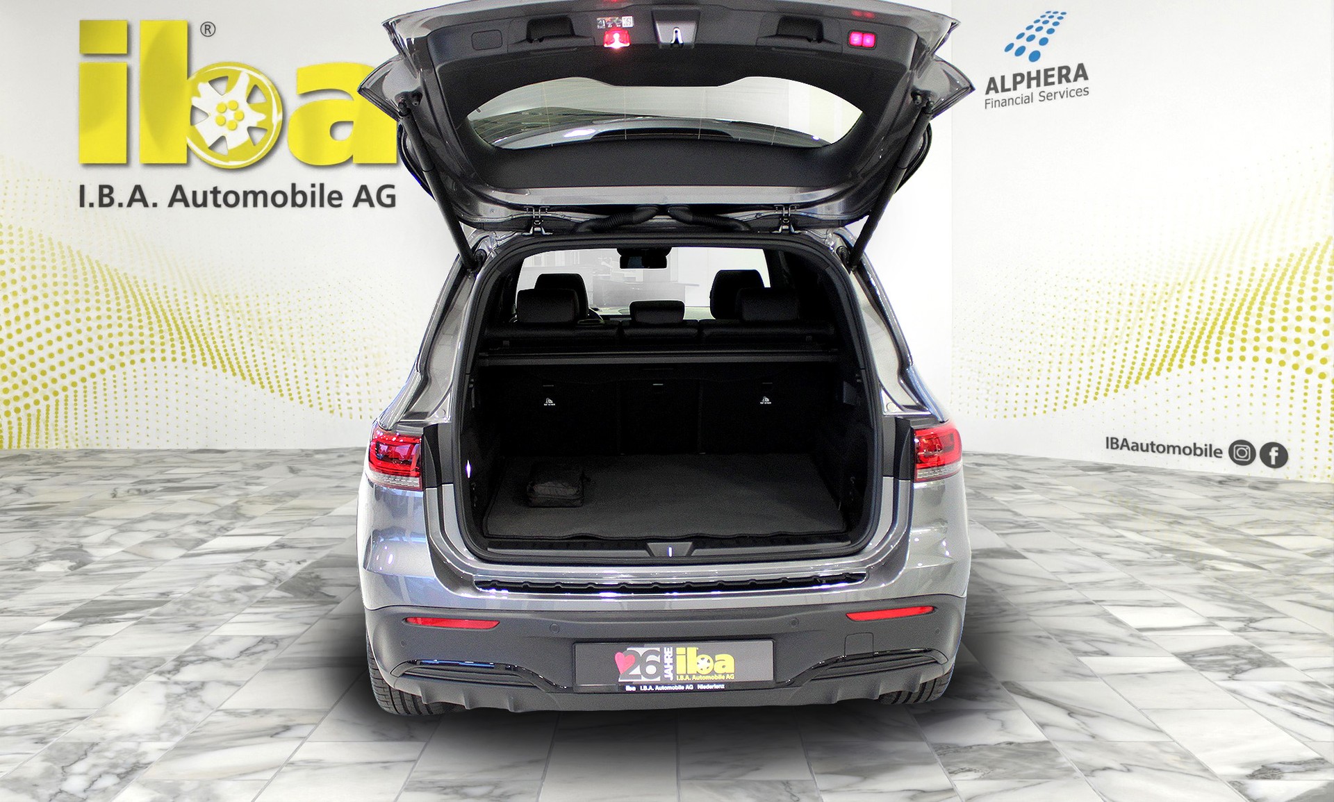 MERCEDES-BENZ EQB 350 AMG Line 4Matic 4x4 (CH)-image-4