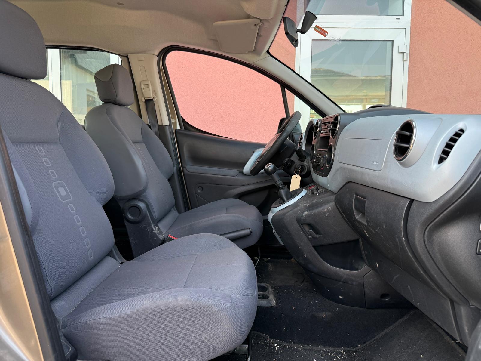 CITROEN Berlingo 1.6 HDi Séduction-image-8