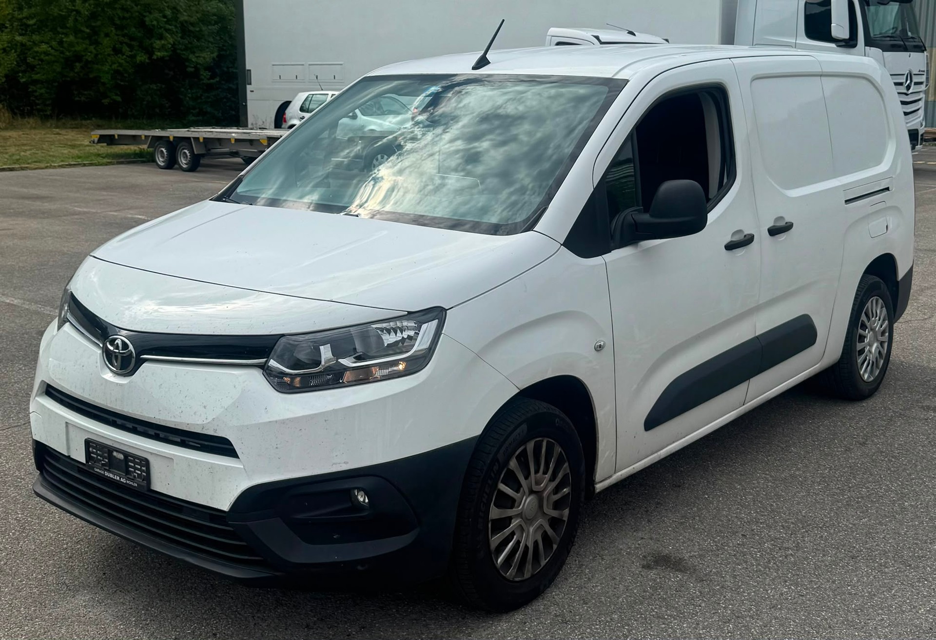 TOYOTA Proace City Van 1.5D Comfort Long Automatik-image-0