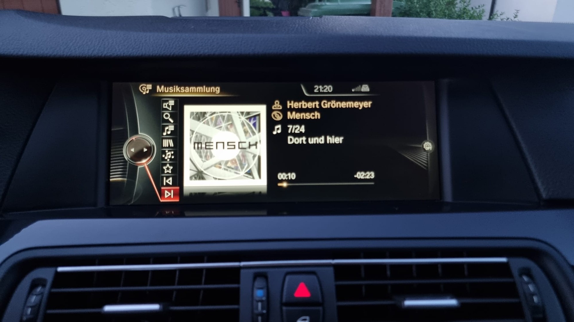 BMW 525d xDrive-image-15