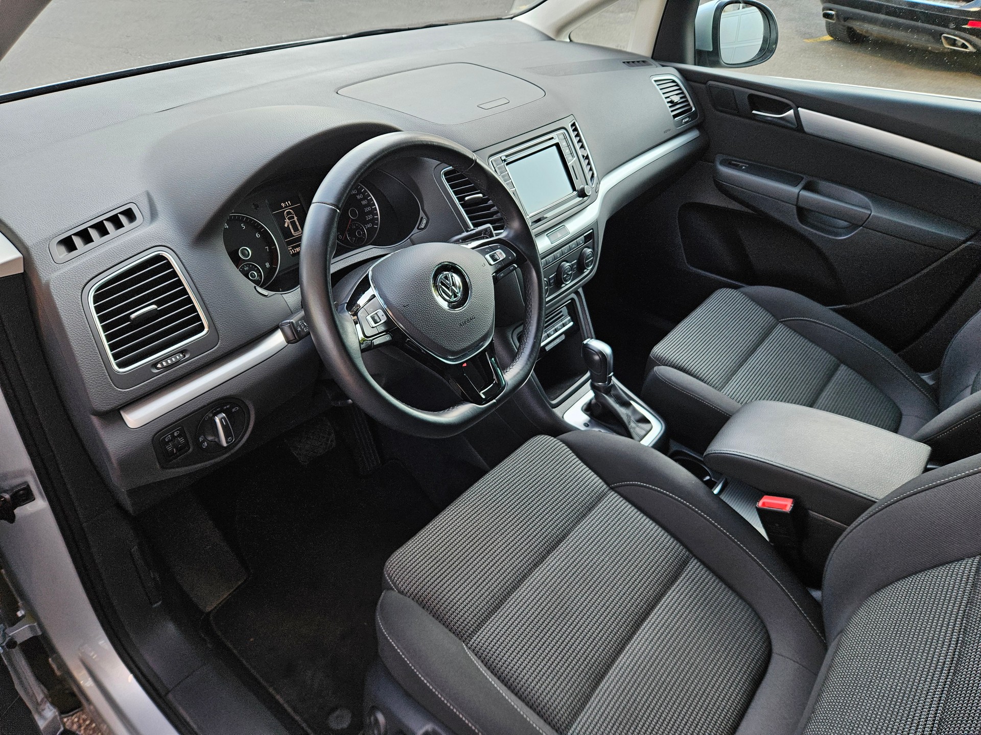 VW Sharan 1.4 TSI BlMT Comfortline DSG-image-4