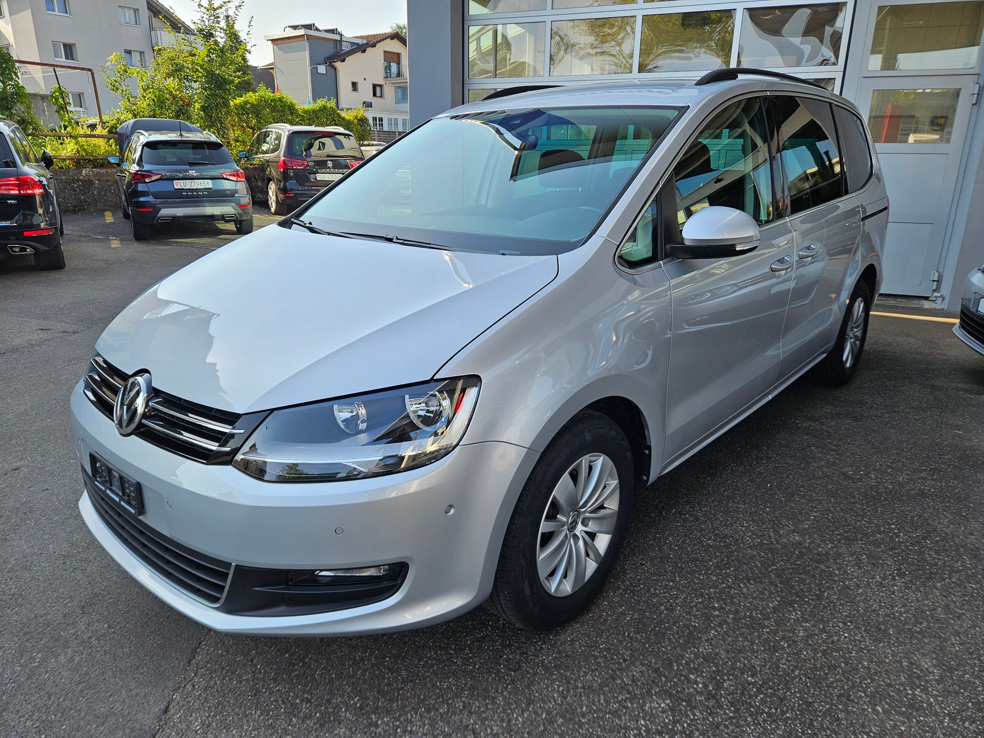 VW Sharan 1.4 TSI BlMT Comfortline DSG-image-3