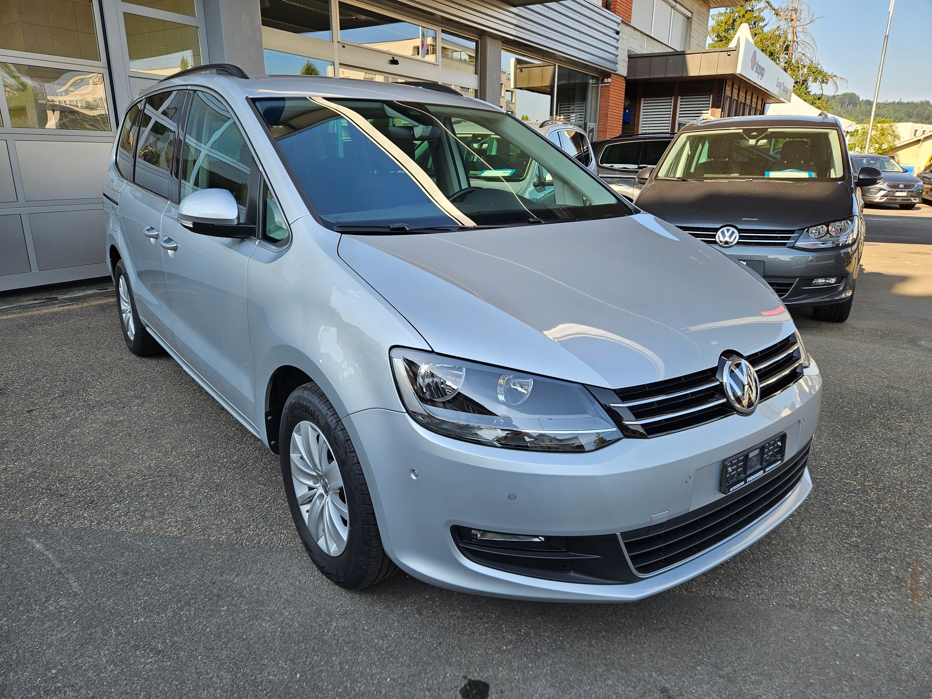 VW Sharan 1.4 TSI BlMT Comfortline DSG-image-0