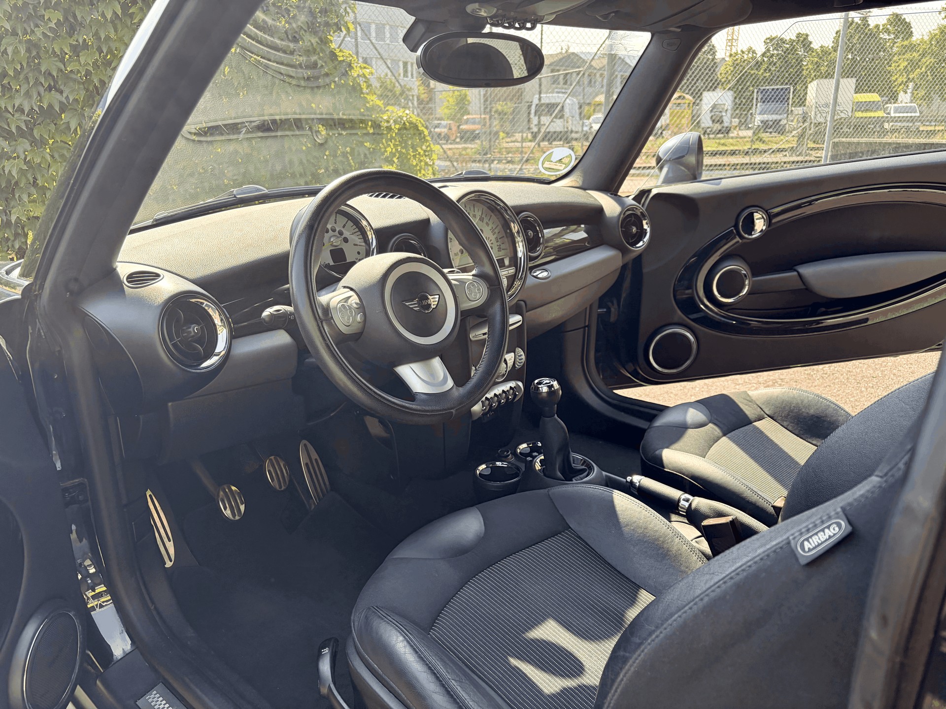 MINI Cooper S-image-5