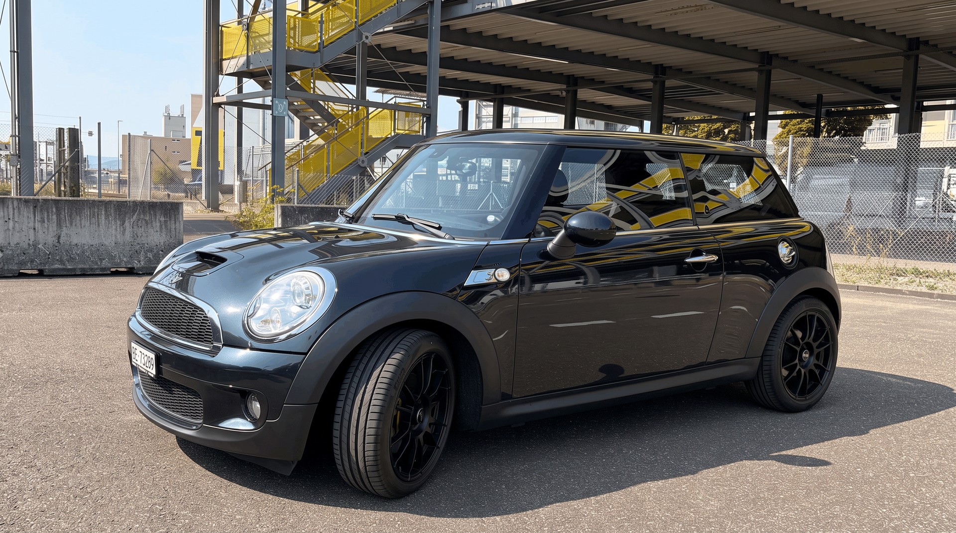 MINI Cooper S-image-1