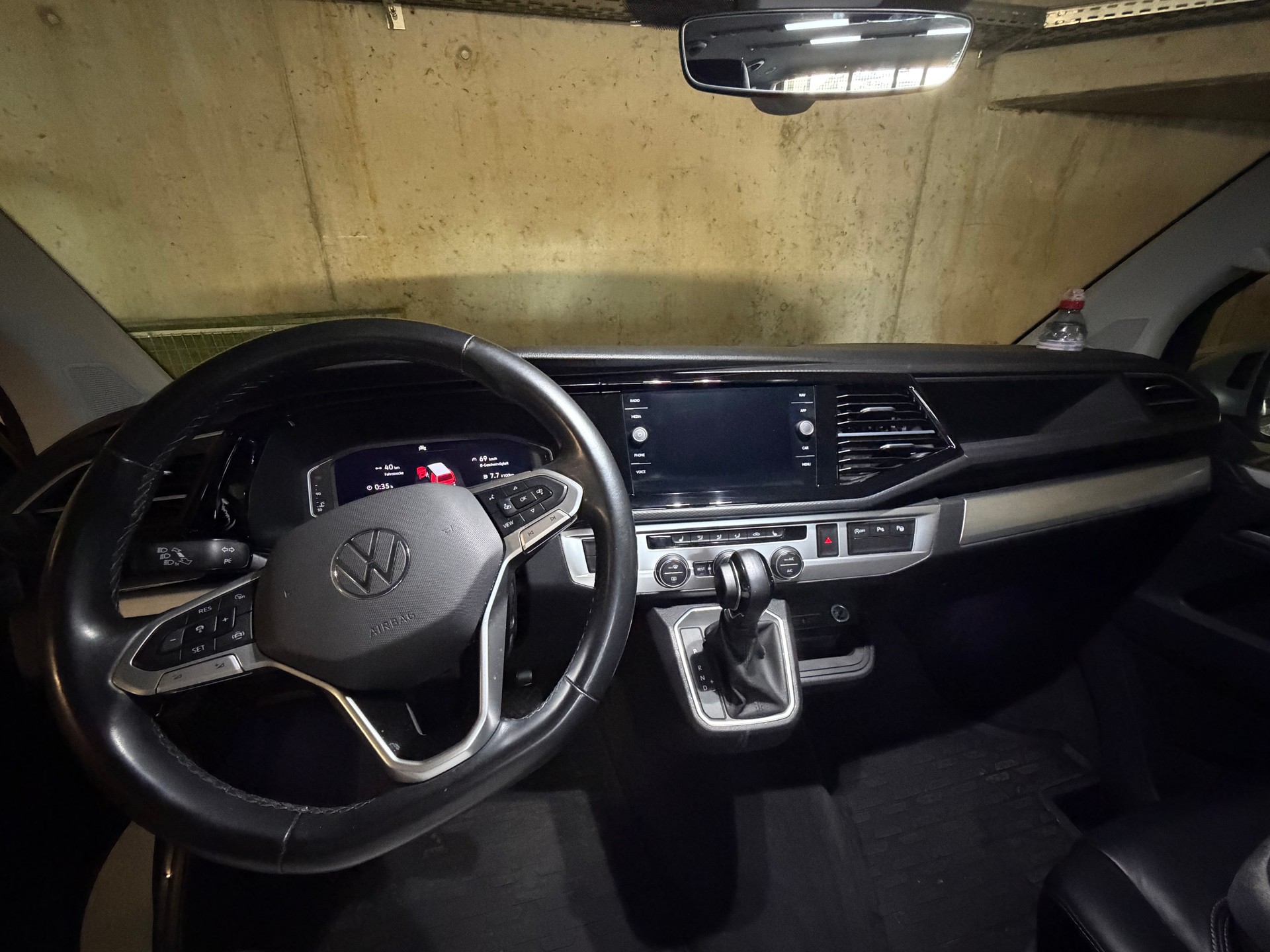VW 2.0 TDI 204 Comfortline Edition DSG 4m-image-5