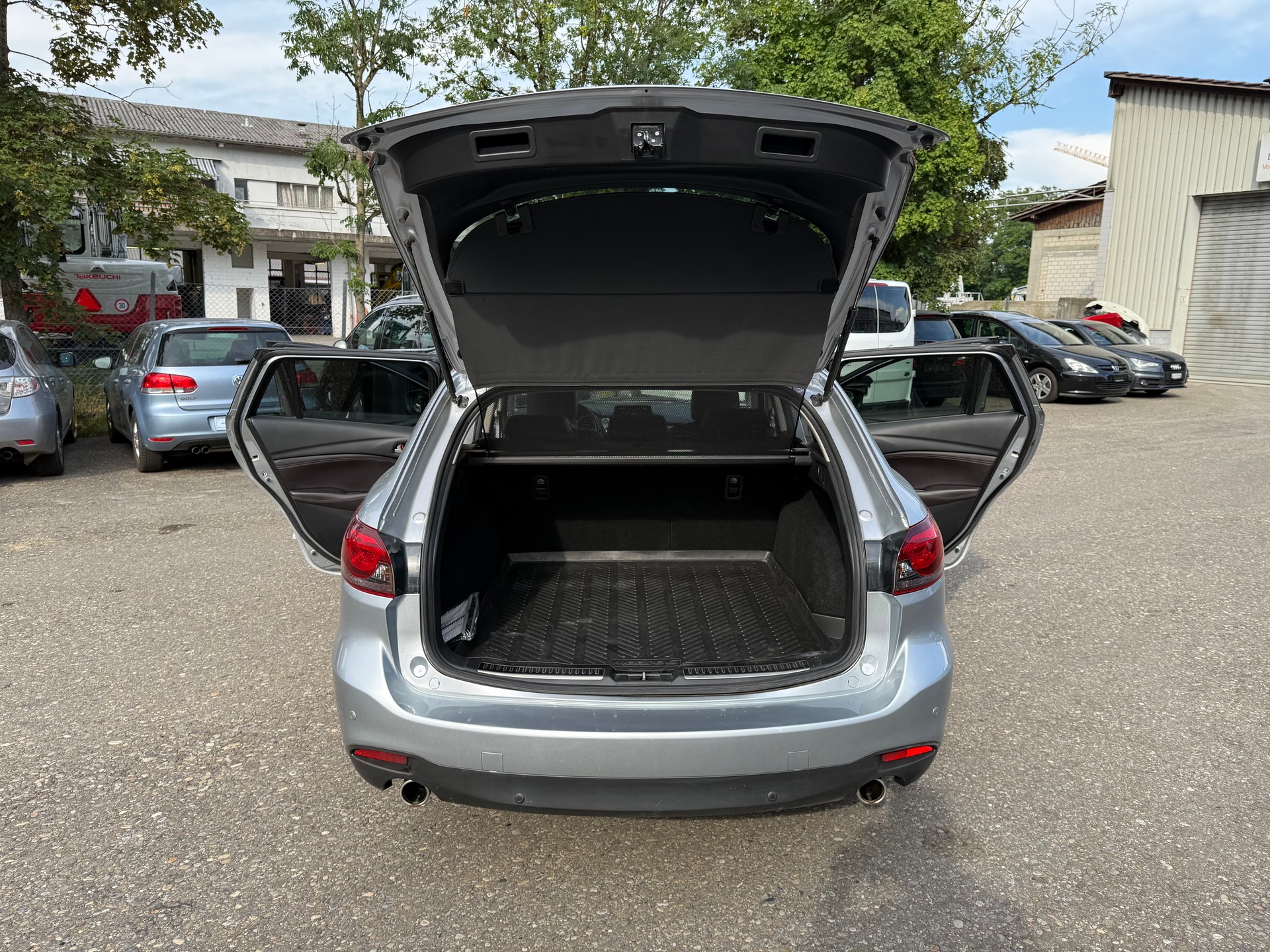 MAZDA 6 Sportwagon SKYACTIV-D 175 Revolution Automat AWD-image-9
