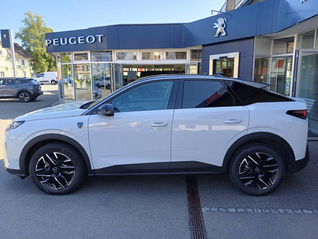 PEUGEOT 3008 1.2 Hybrid GT-image-1