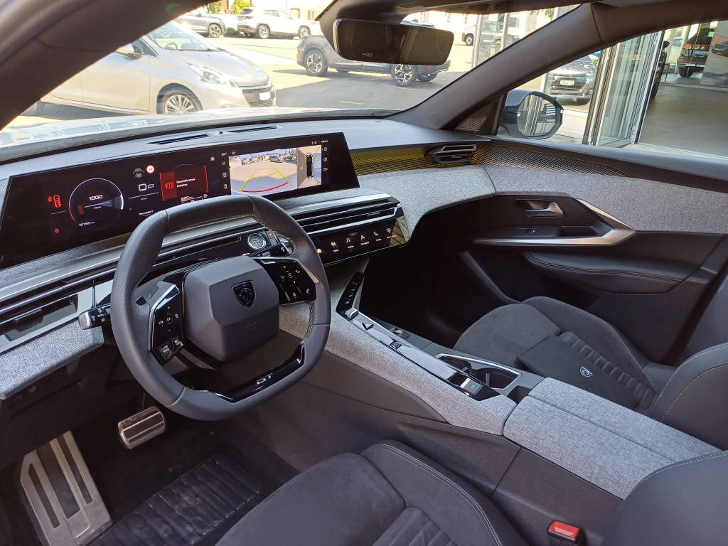 PEUGEOT 3008 1.2 Hybrid GT-image-5