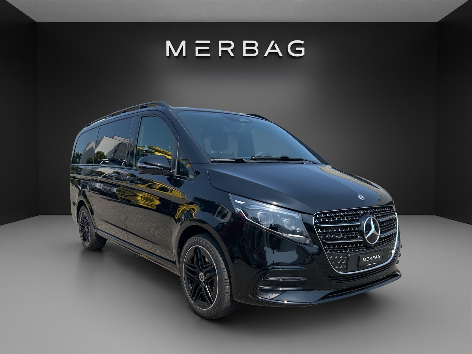 MERCEDES-BENZ V 300 d lang 4Matic Swiss Edition 9G-Tronic-image-0