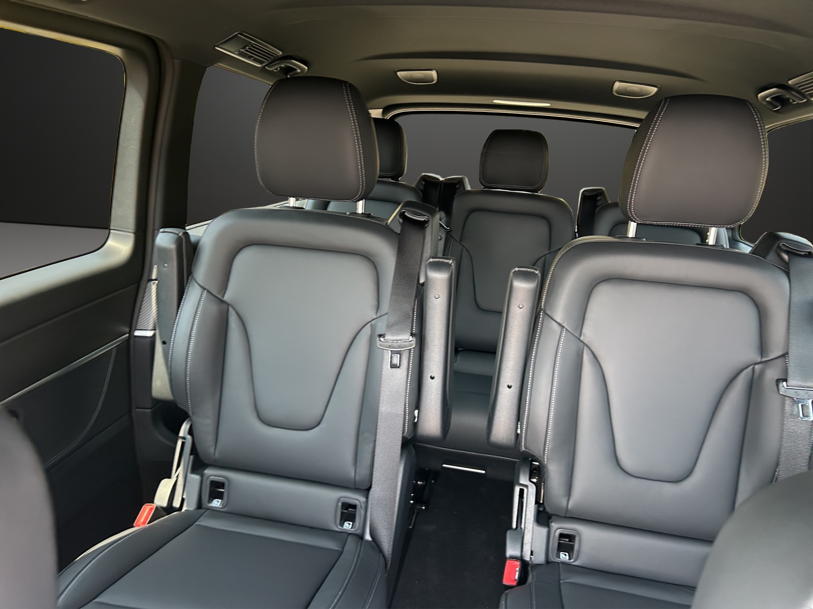 MERCEDES-BENZ V 300 d lang 4Matic Swiss Edition 9G-Tronic-image-10
