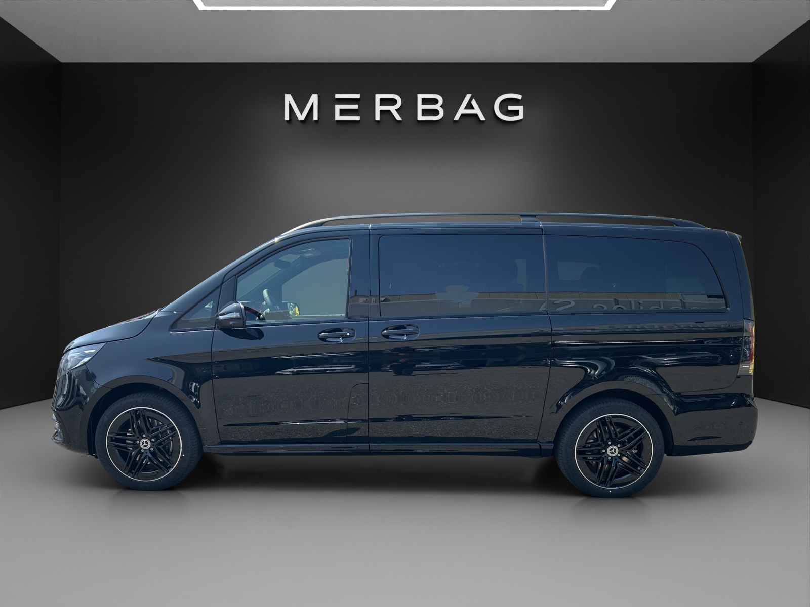 MERCEDES-BENZ V 300 d lang 4Matic Swiss Edition 9G-Tronic-image-2