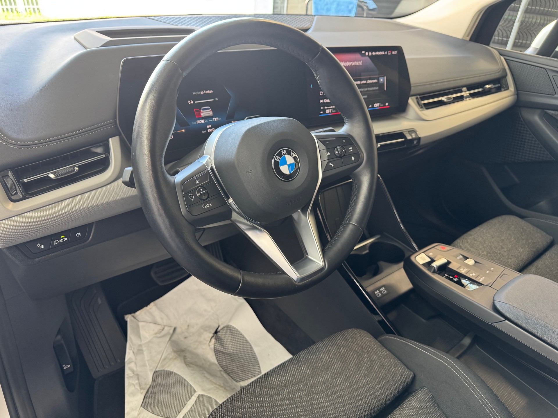 BMW 223d Active Tourer xDrive DKG-image-4