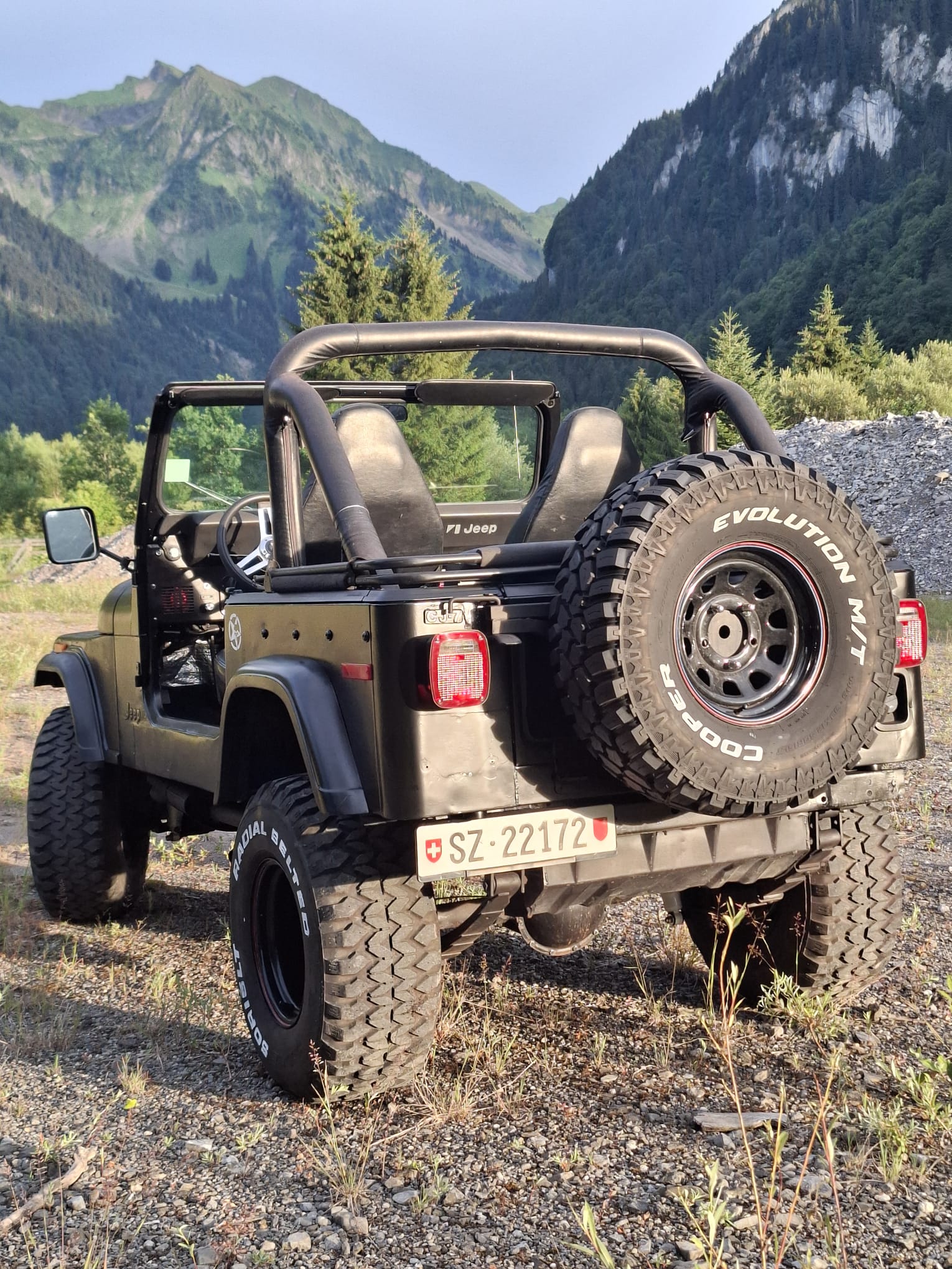 JEEP Renegade V8-image-4