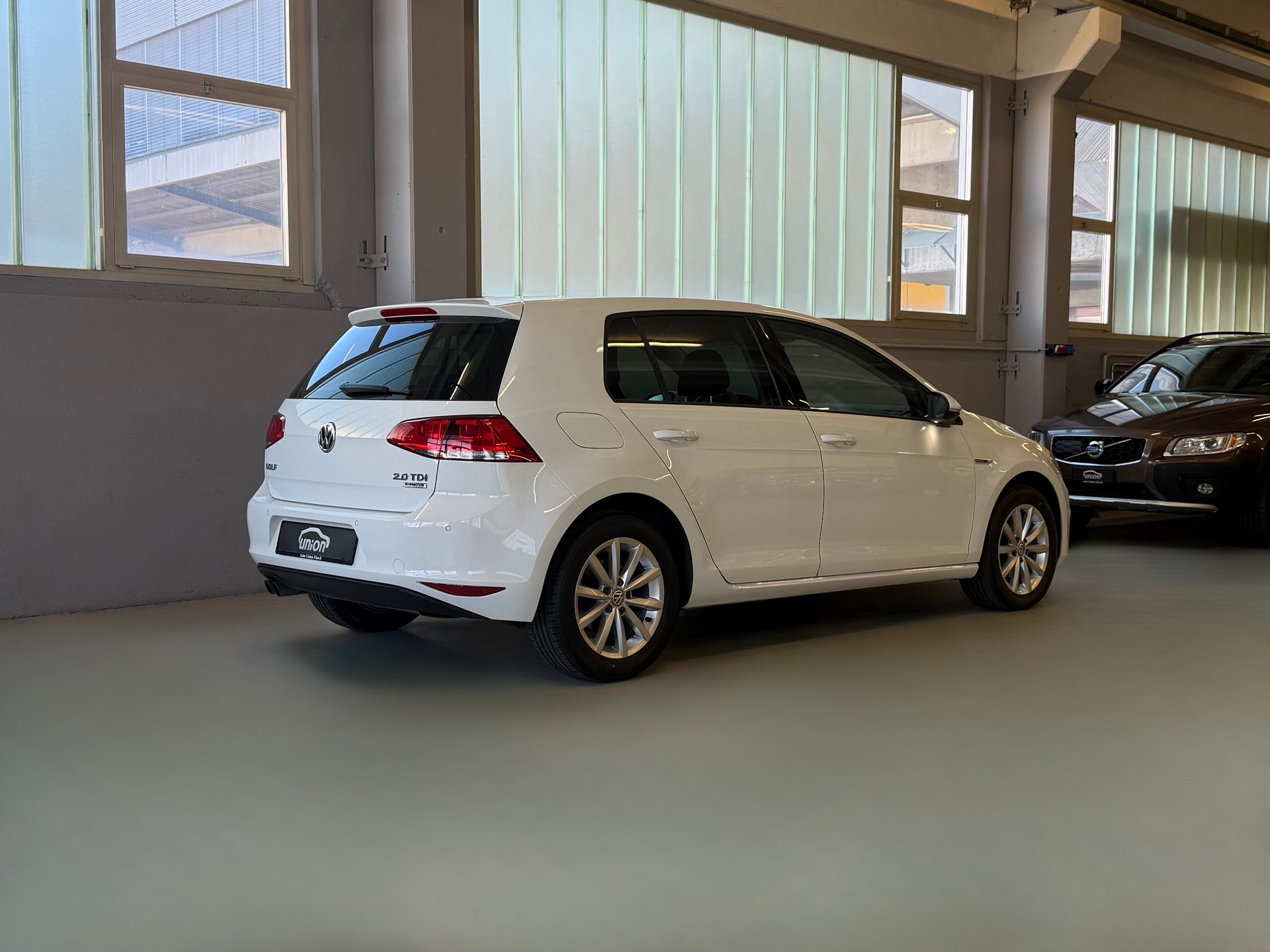VW Golf 2.0 TDI Lounge-image-5