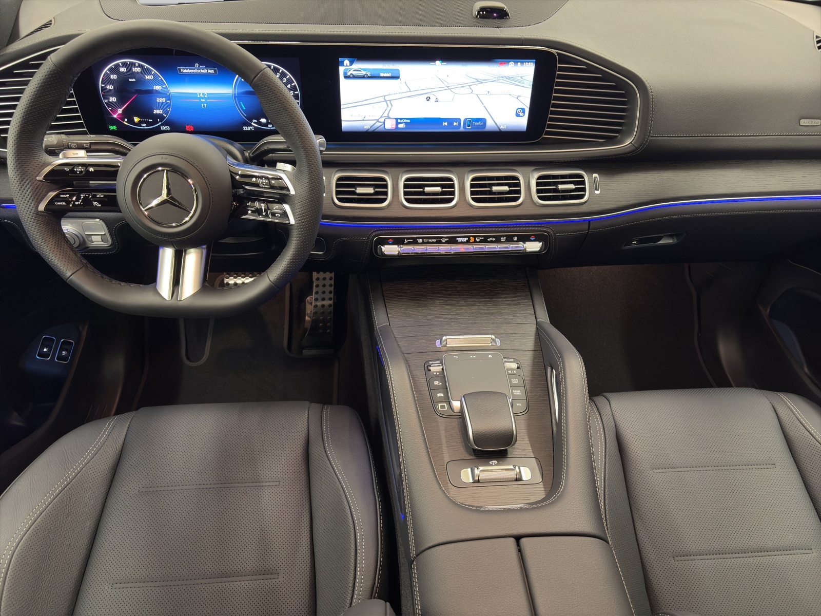 MERCEDES-BENZ GLE 400 e 4M with EQ Hybrid Technology-image-5