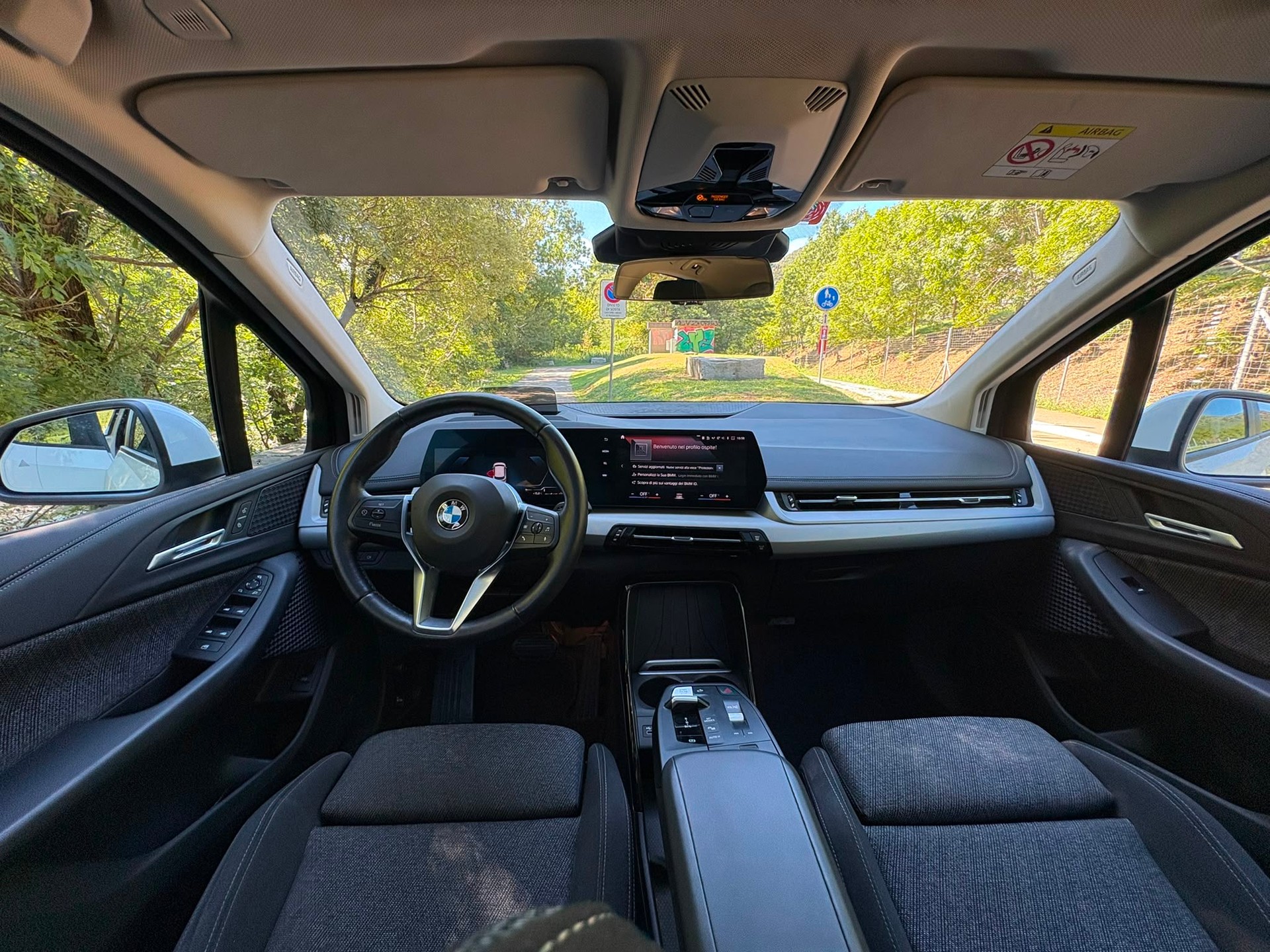 BMW 223d Active Tourer xDrive DKG-image-9