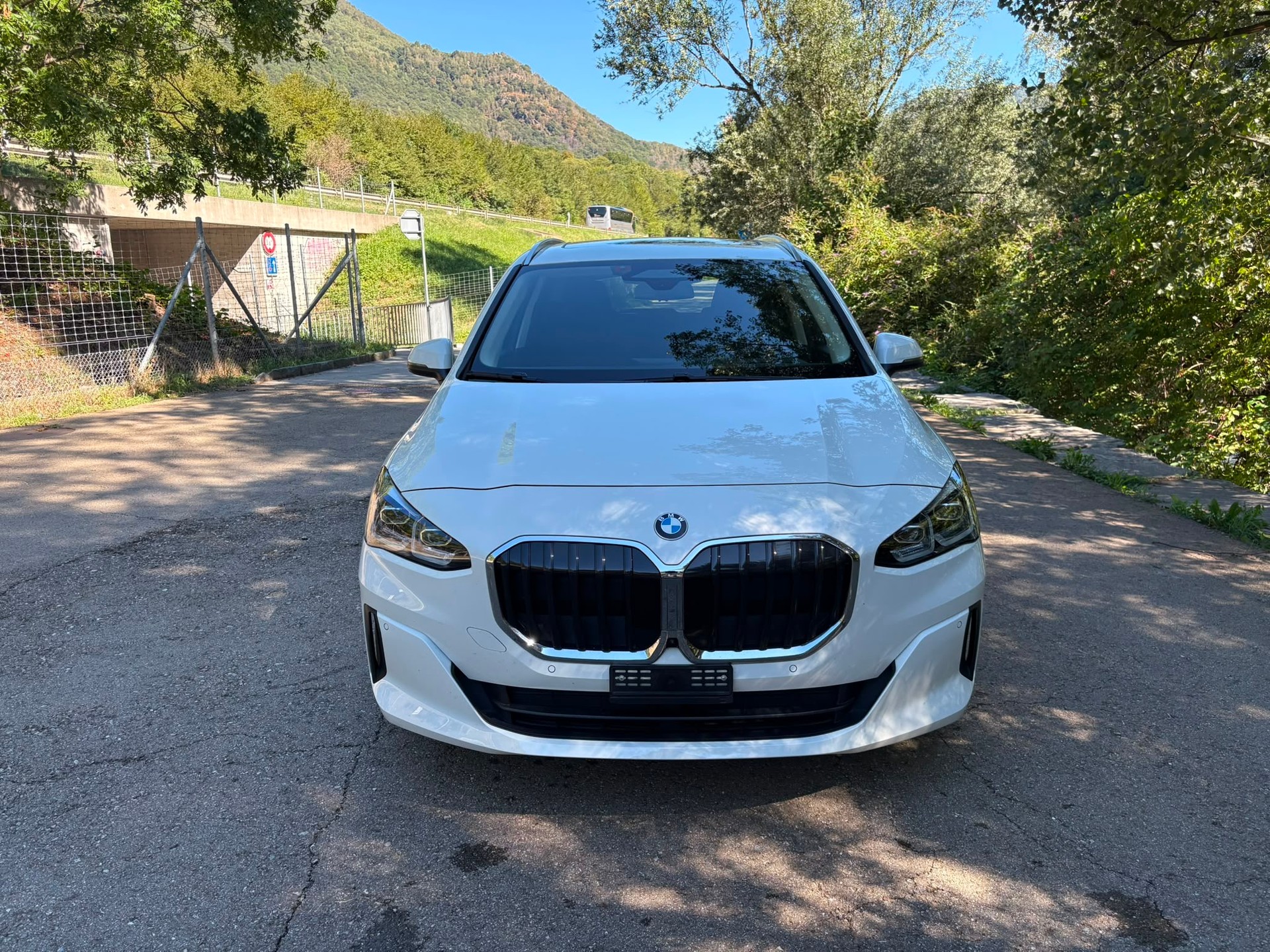 BMW 223d Active Tourer xDrive DKG-image-3