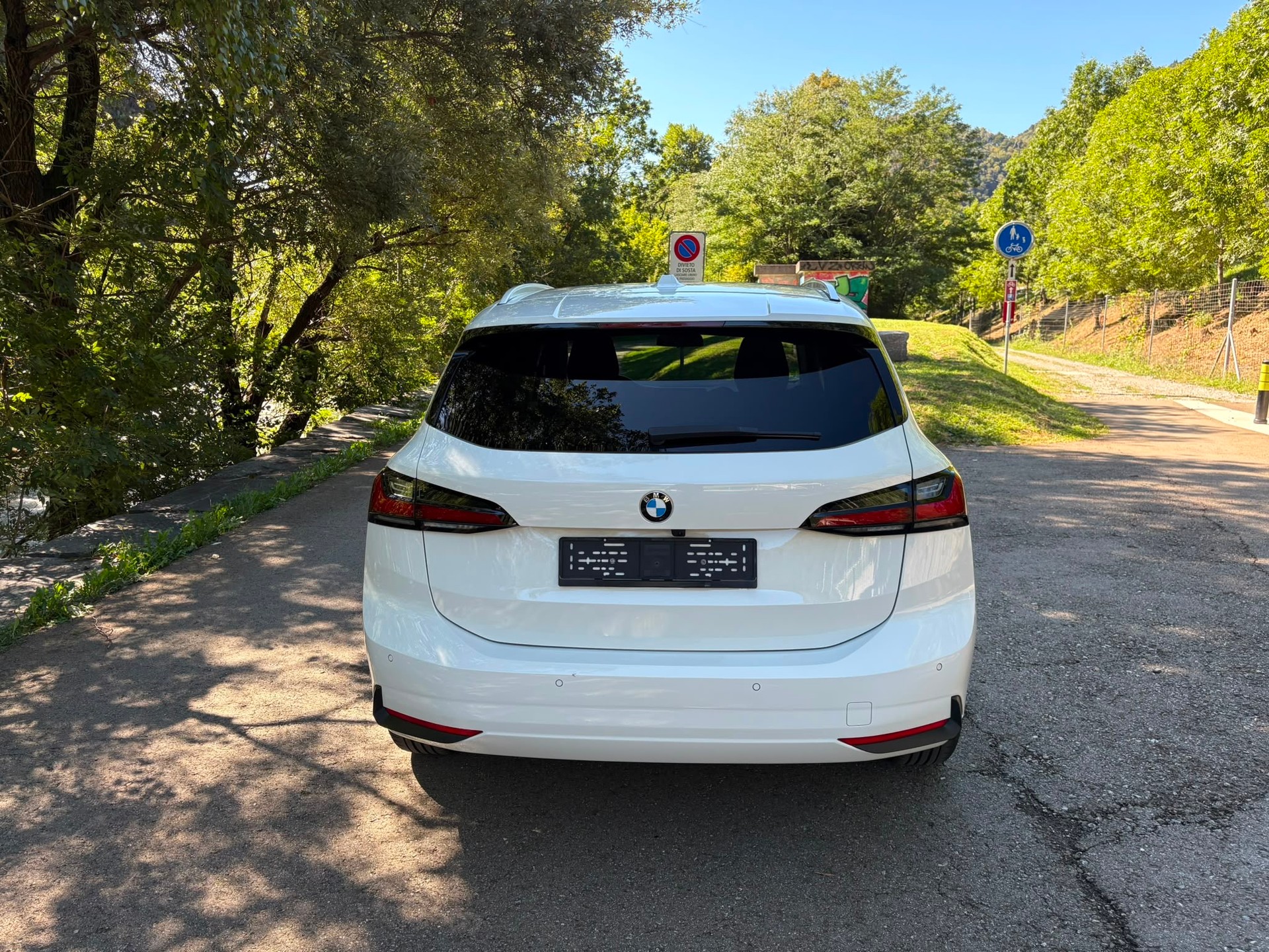 BMW 223d Active Tourer xDrive DKG-image-7