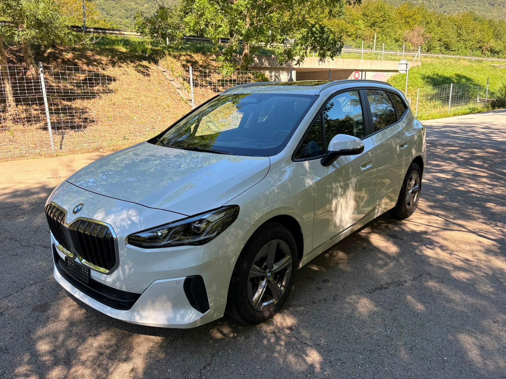BMW 223d Active Tourer xDrive DKG-image-4