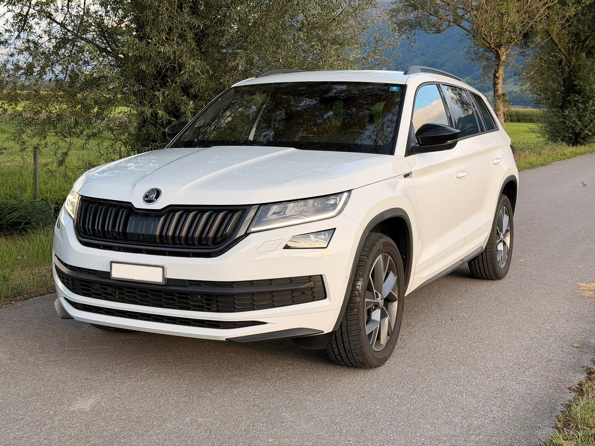SKODA 2.0 TDI 190 Sportline DSG-image-1