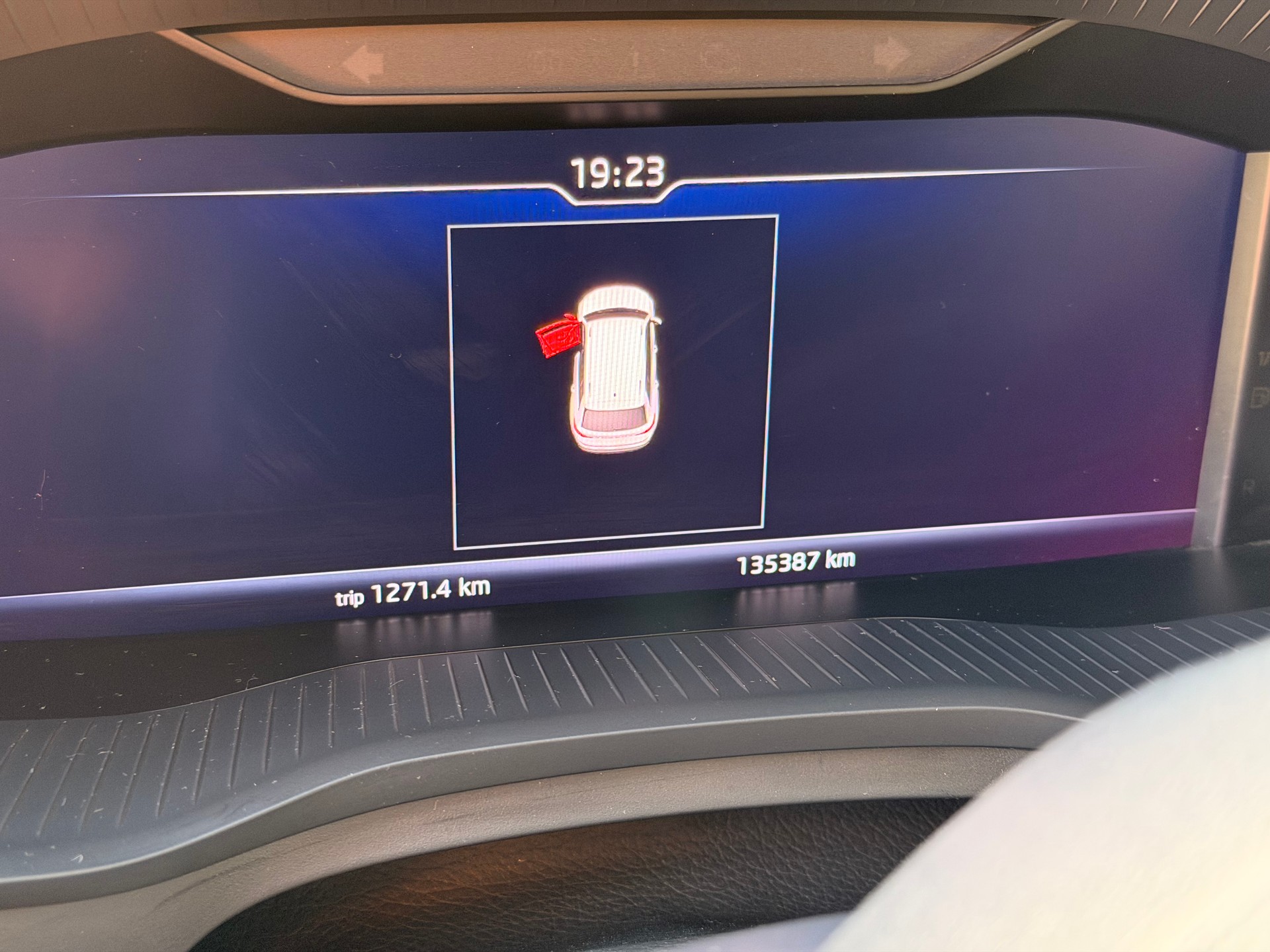 SKODA 2.0 TDI 190 Sportline DSG-image-10