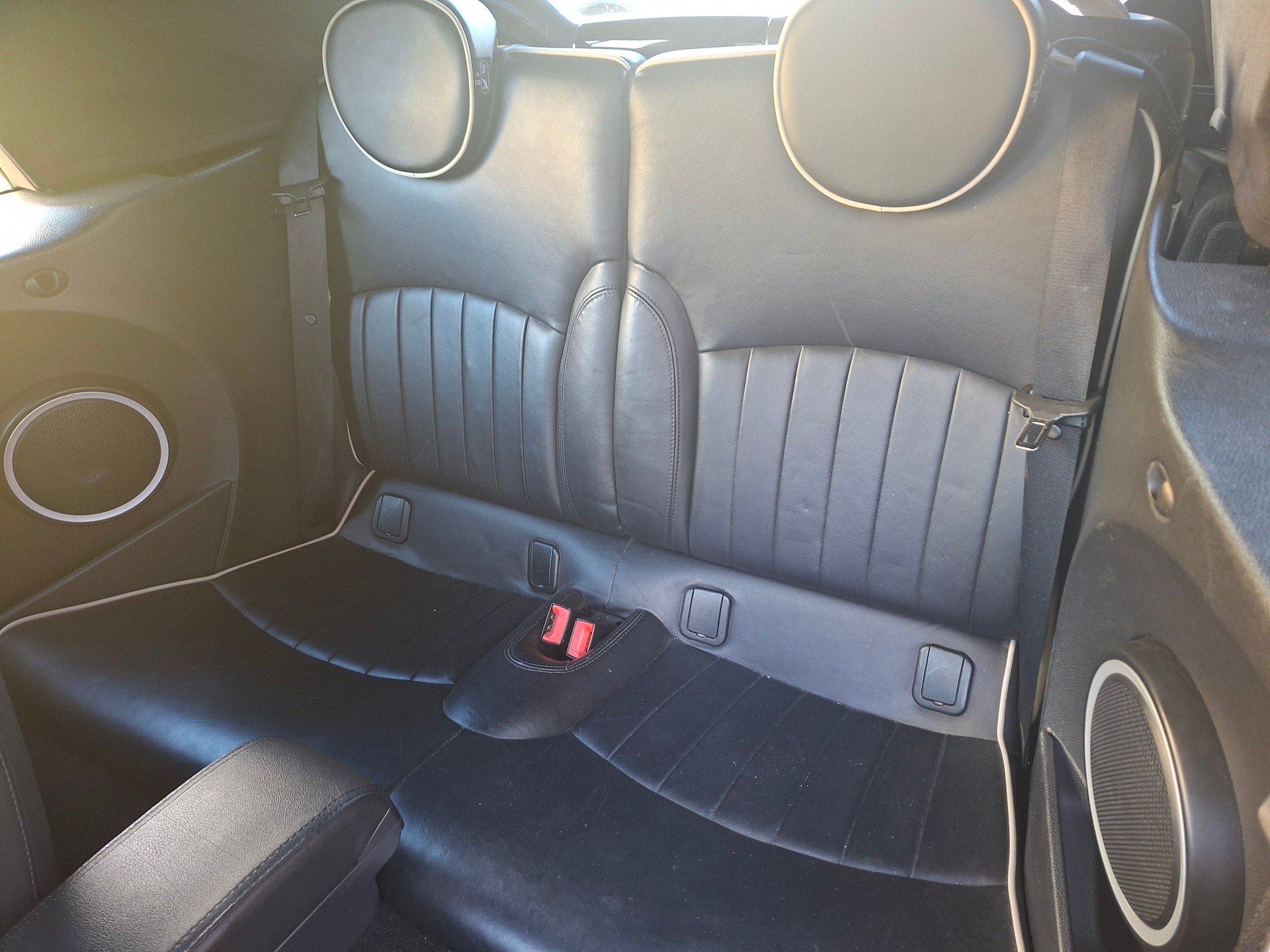 MINI Cooper S Cabriolet-image-9