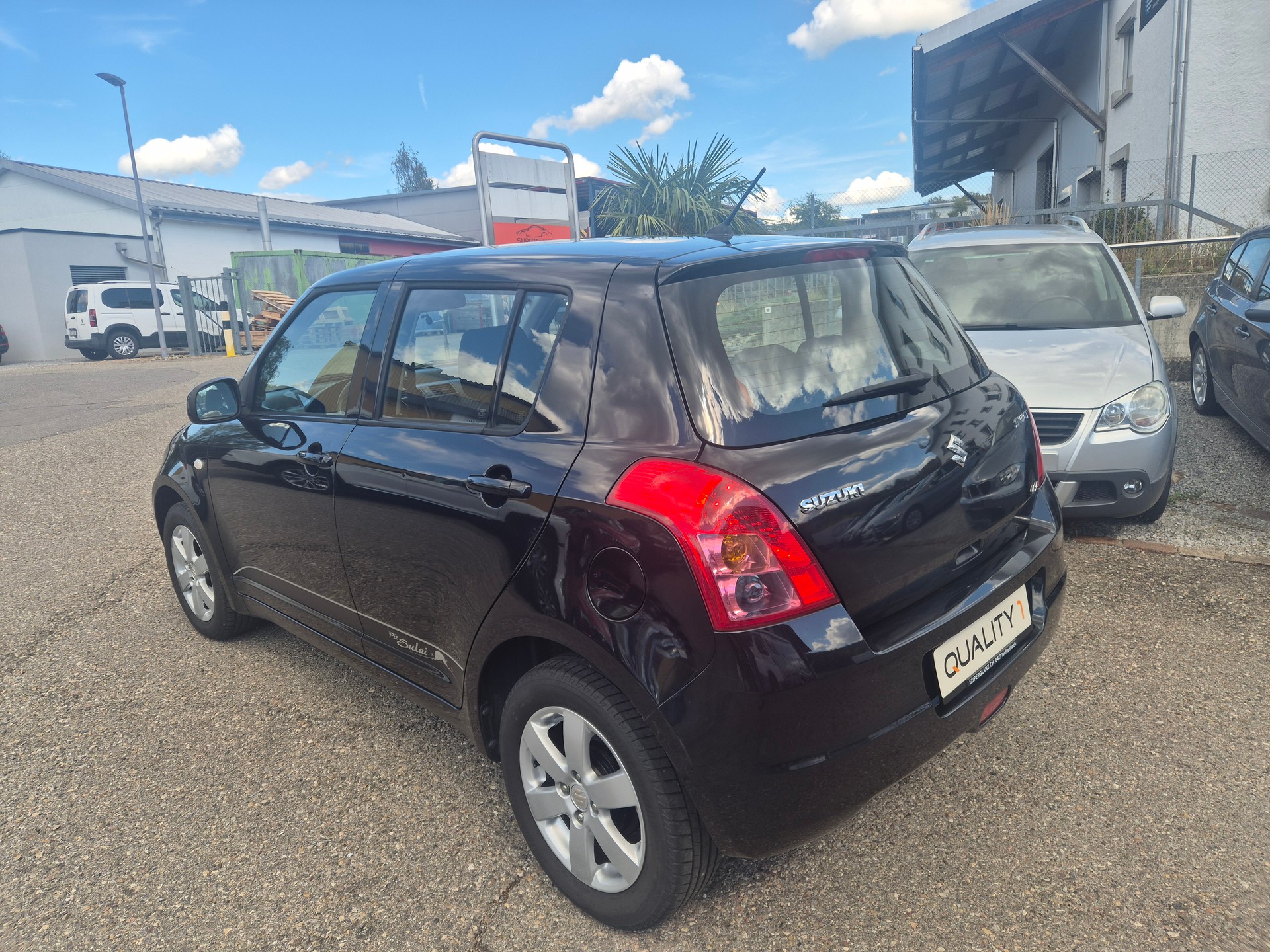 SUZUKI Swift 1.3i 16V GL Top 4x4-image-3