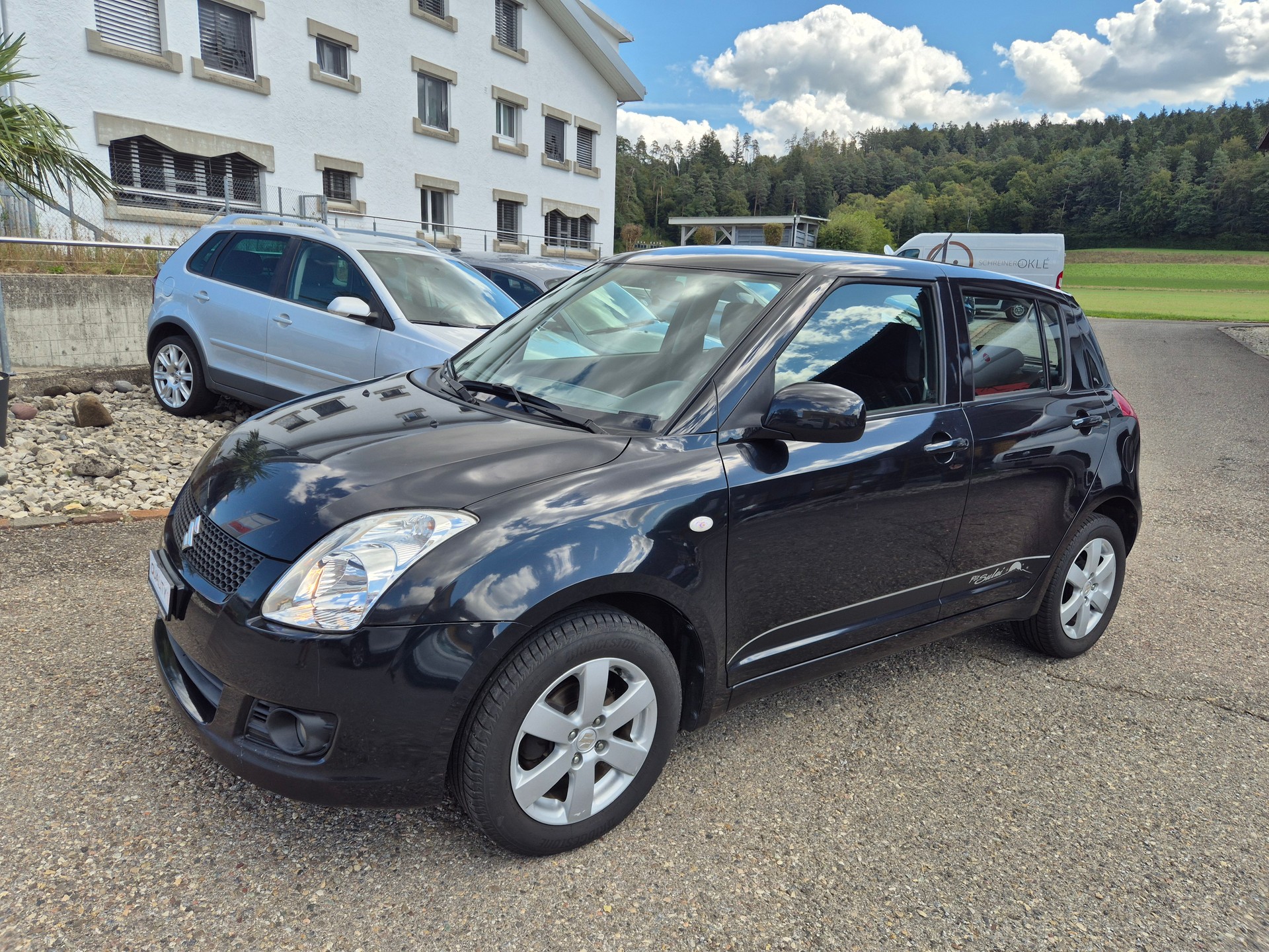 SUZUKI Swift 1.3i 16V GL Top 4x4