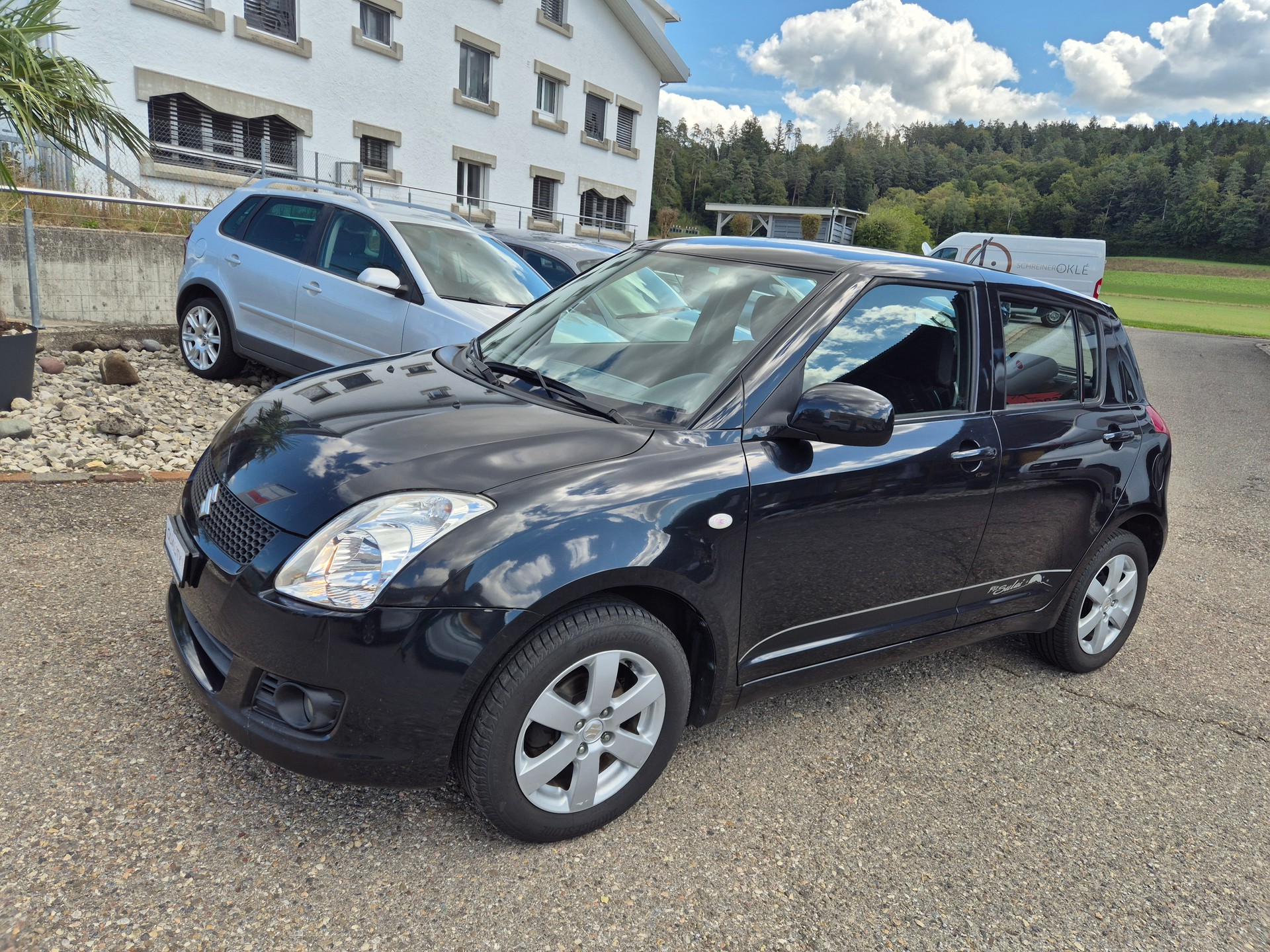 SUZUKI Swift 1.3i 16V GL Top 4x4-image-7