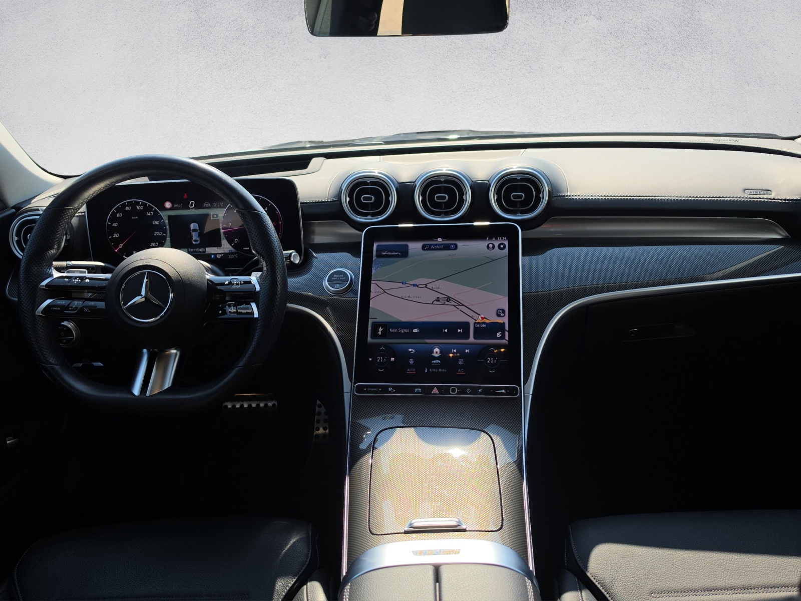 MERCEDES-BENZ C 220 d 4Matic AMG Line-image-8