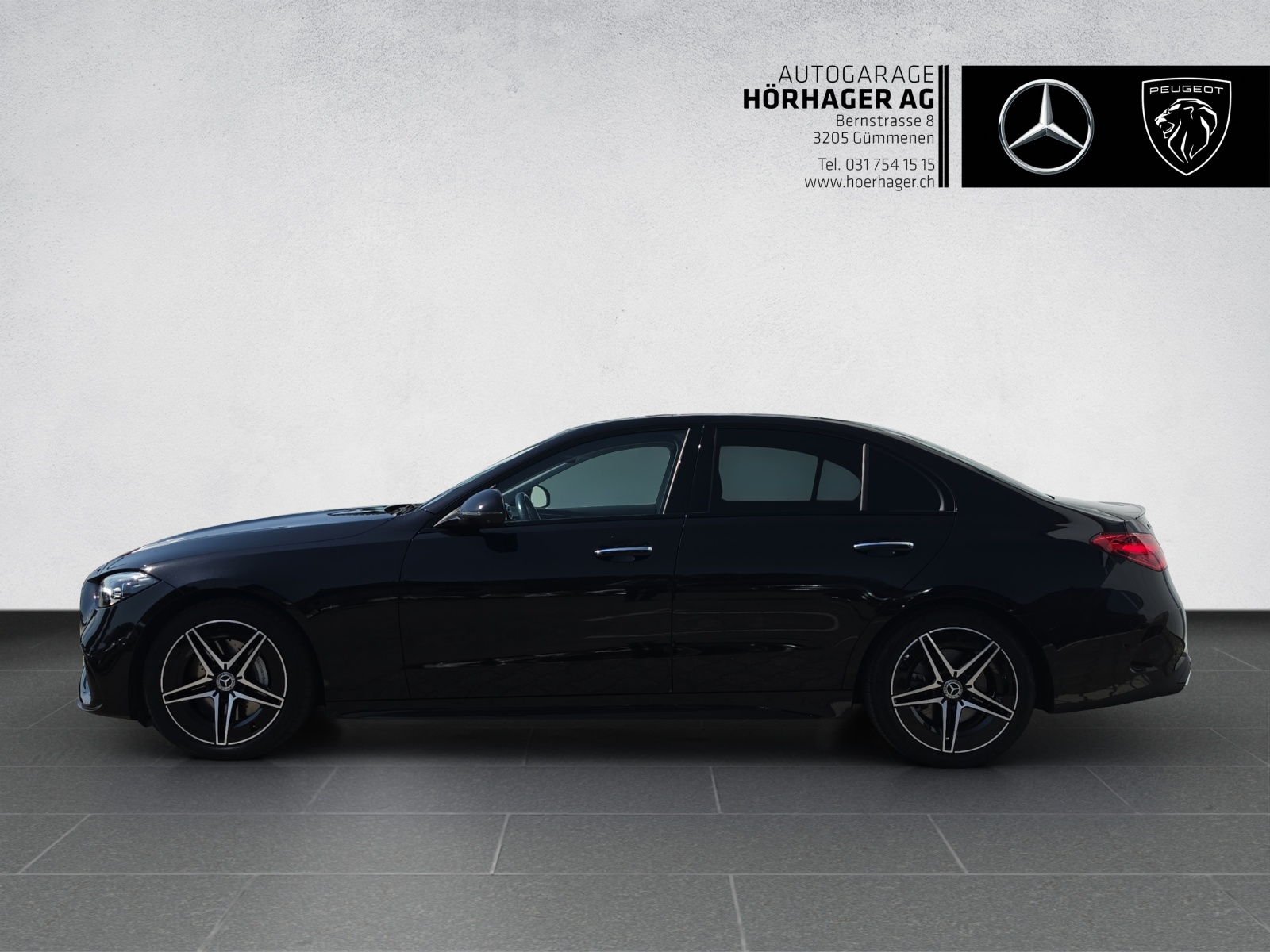 MERCEDES-BENZ C 220 d 4Matic AMG Line-image-5