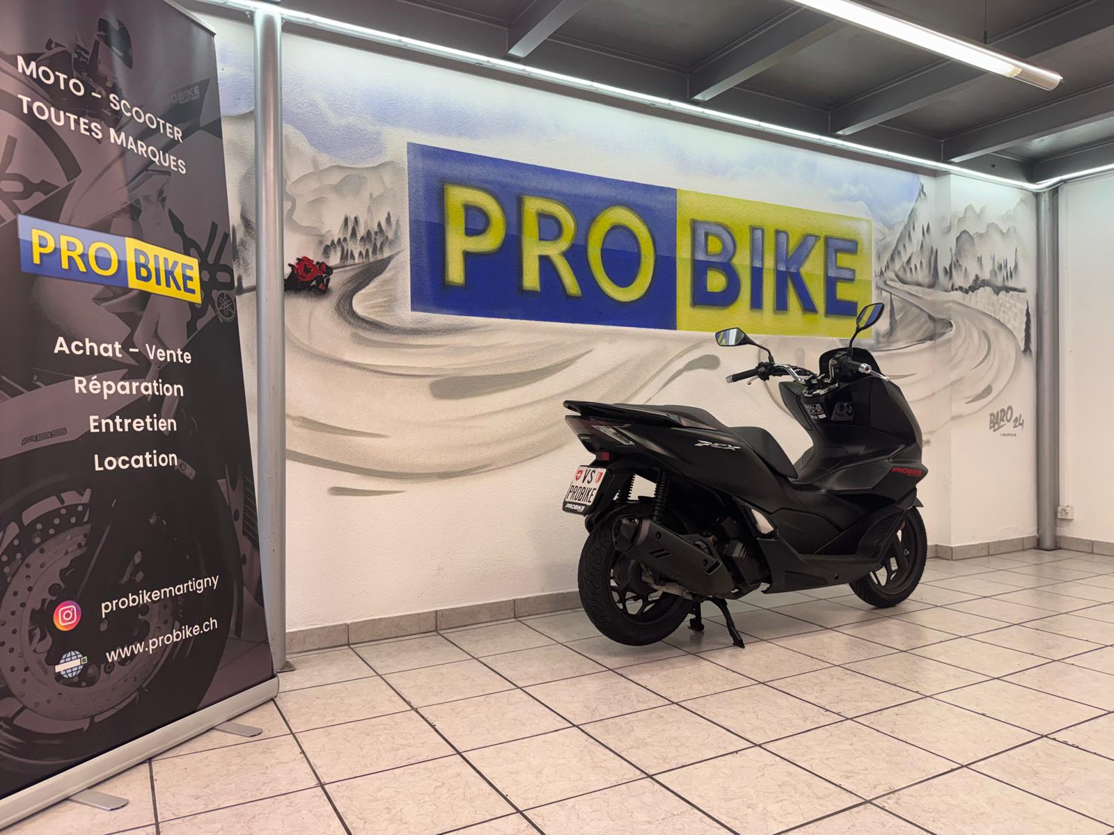 HONDA PCX 125-showroom-element-2