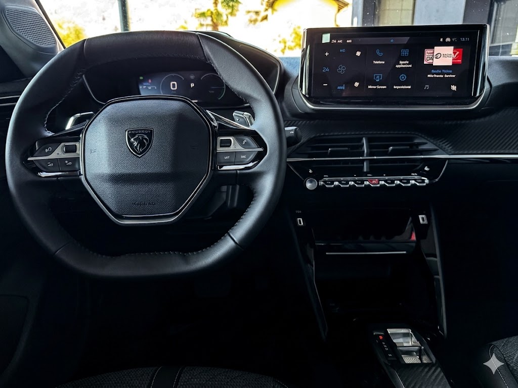 PEUGEOT 208 Elektrik 115kW GT-image-8