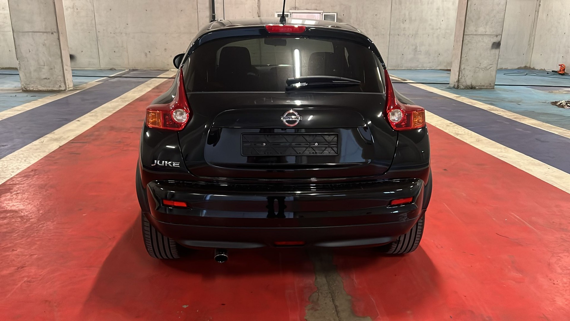 NISSAN Juke 1.6 DIG-T tekna 4x4 Xtronic M-CVT-image-3