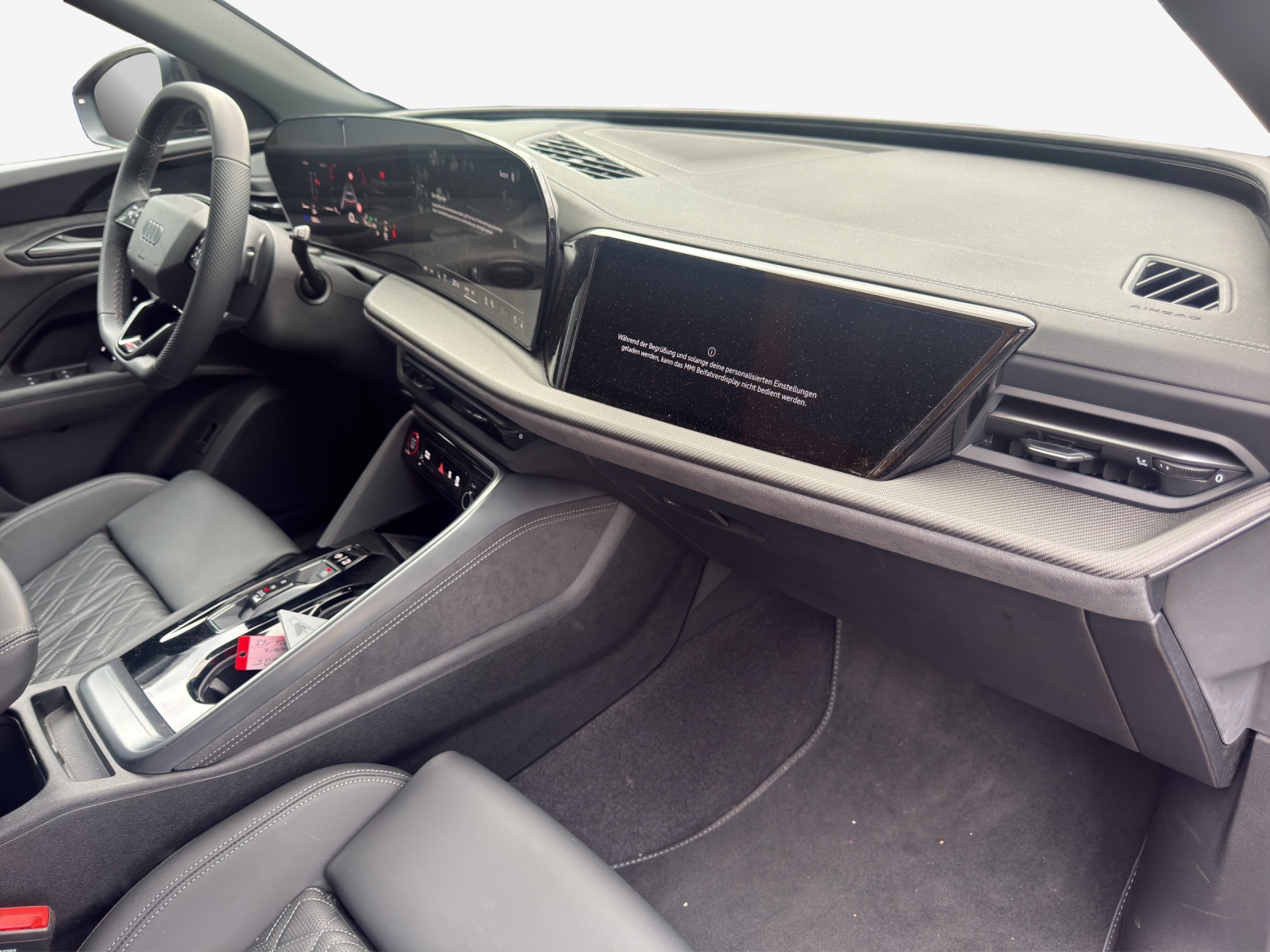 AUDI SQ5 TFSI quattro S-tronic-image-15