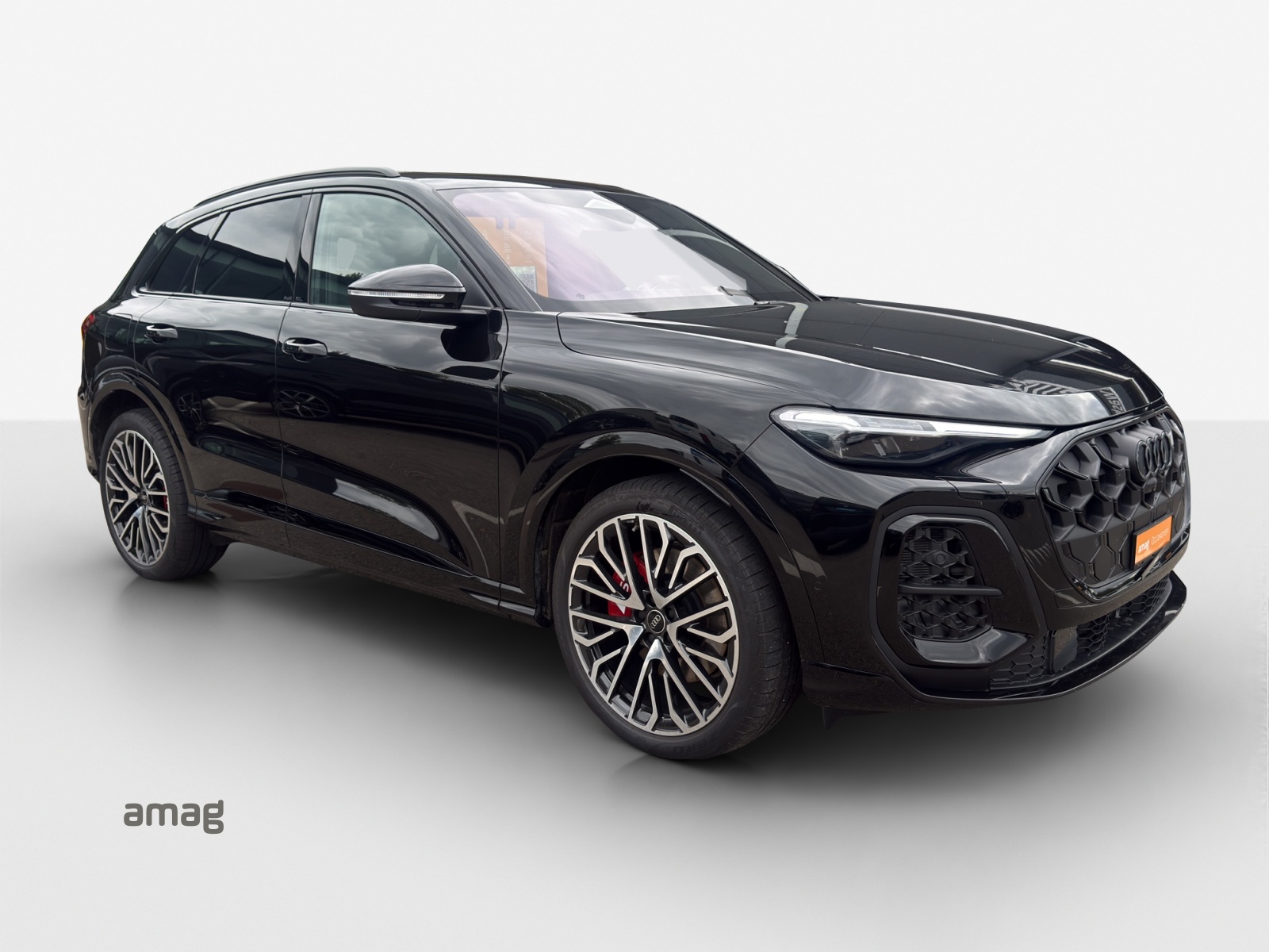 AUDI SQ5 TFSI quattro S-tronic-image-5